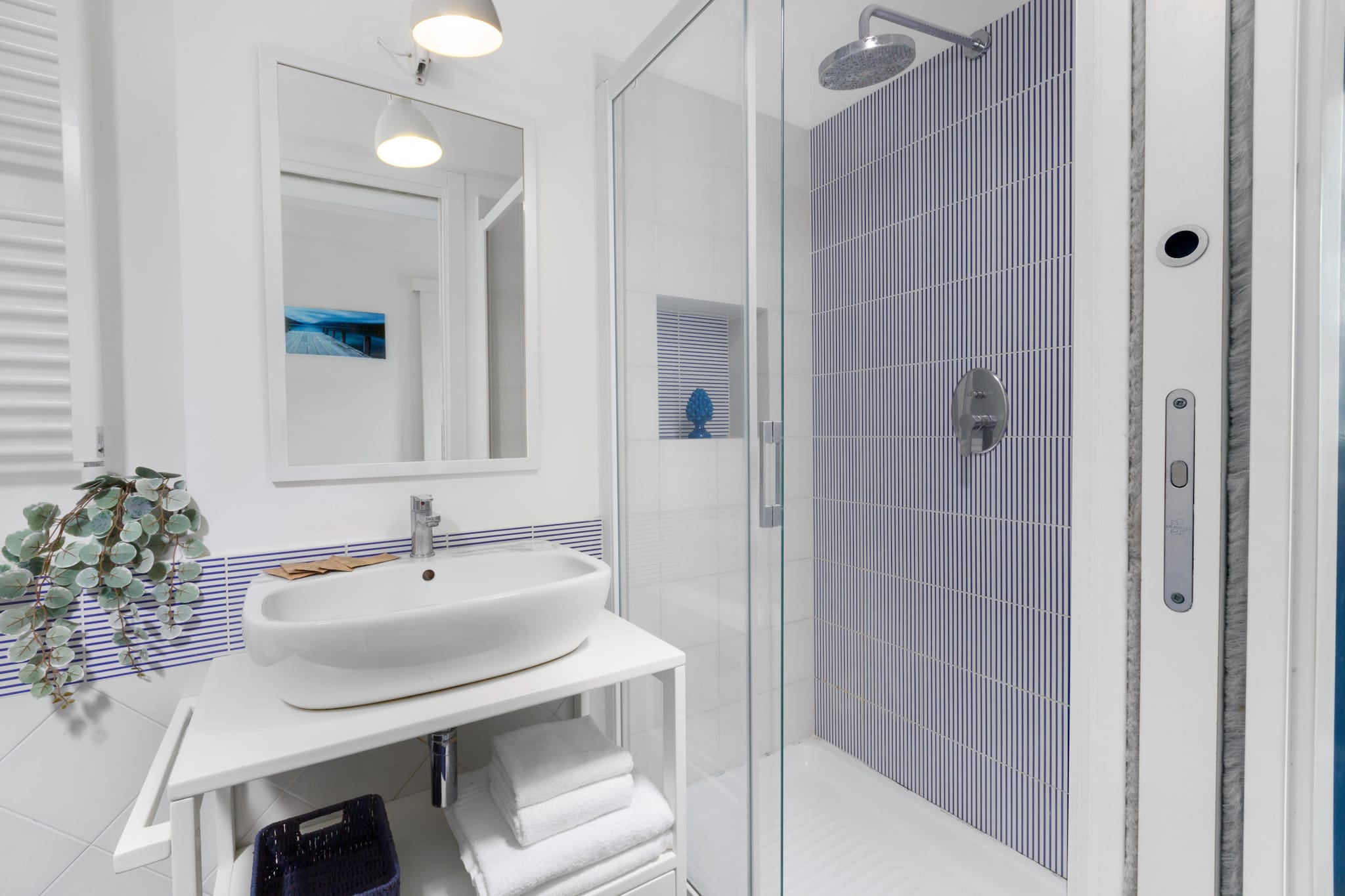 Casa Meta Blu S-Bathroom