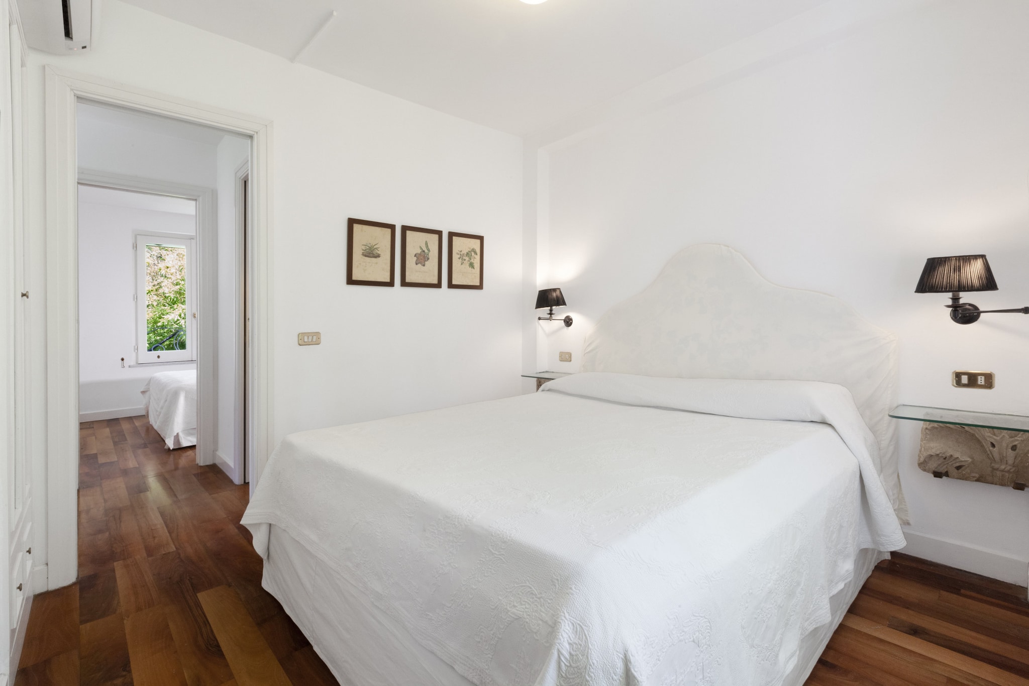 Villa Le Camelie-Bedroom