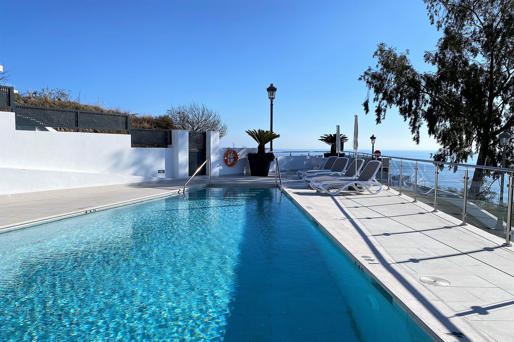 Balcon del Mar Seaview 115 by Casasol-Piscine