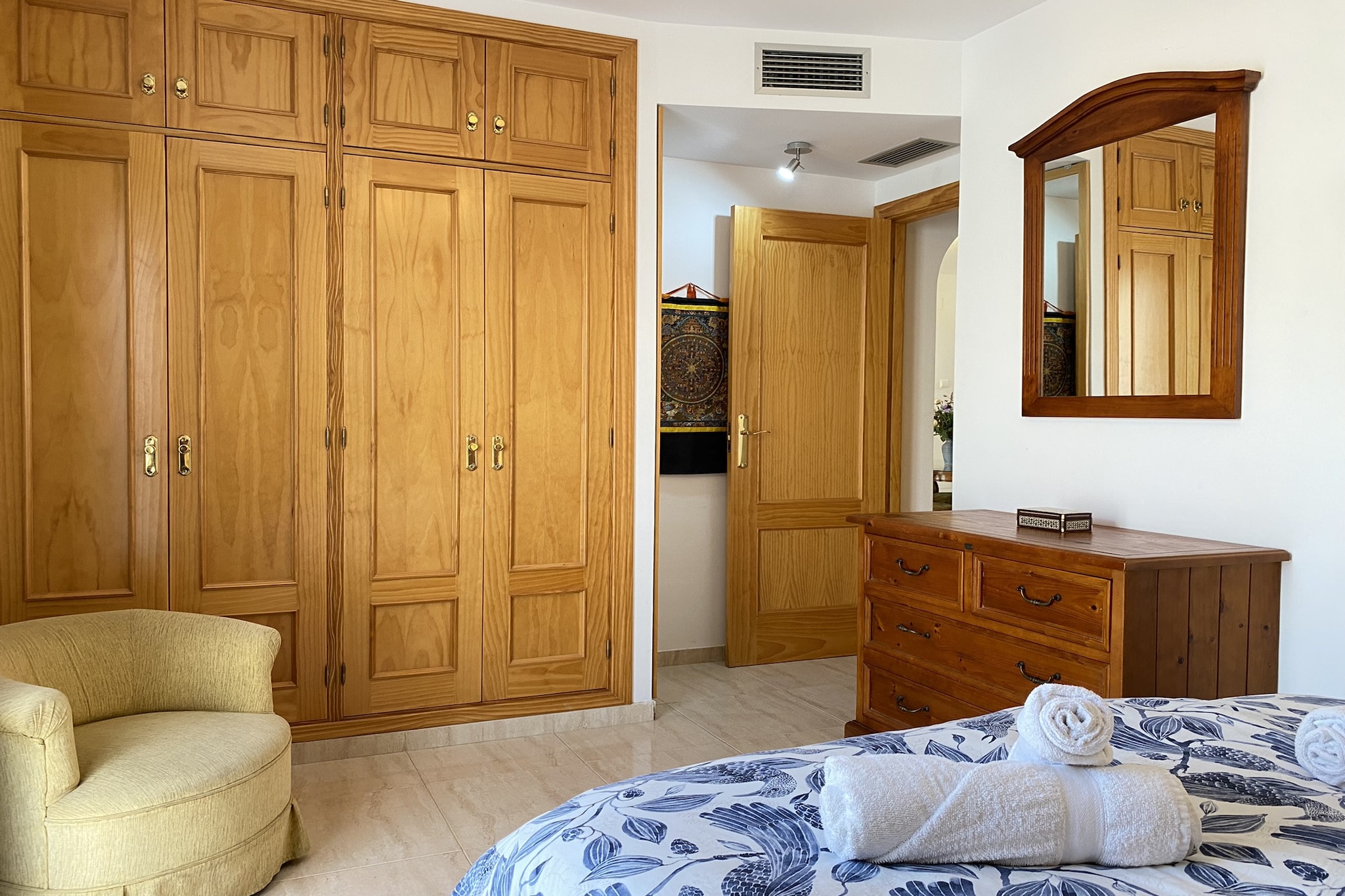 Penthouse Clavero by Casasol-Chambre
