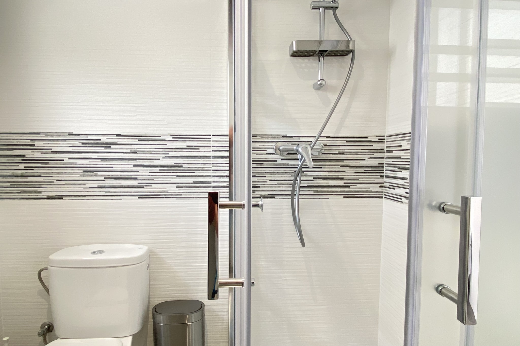 Casa Los Tejares by Casasol-Bathroom