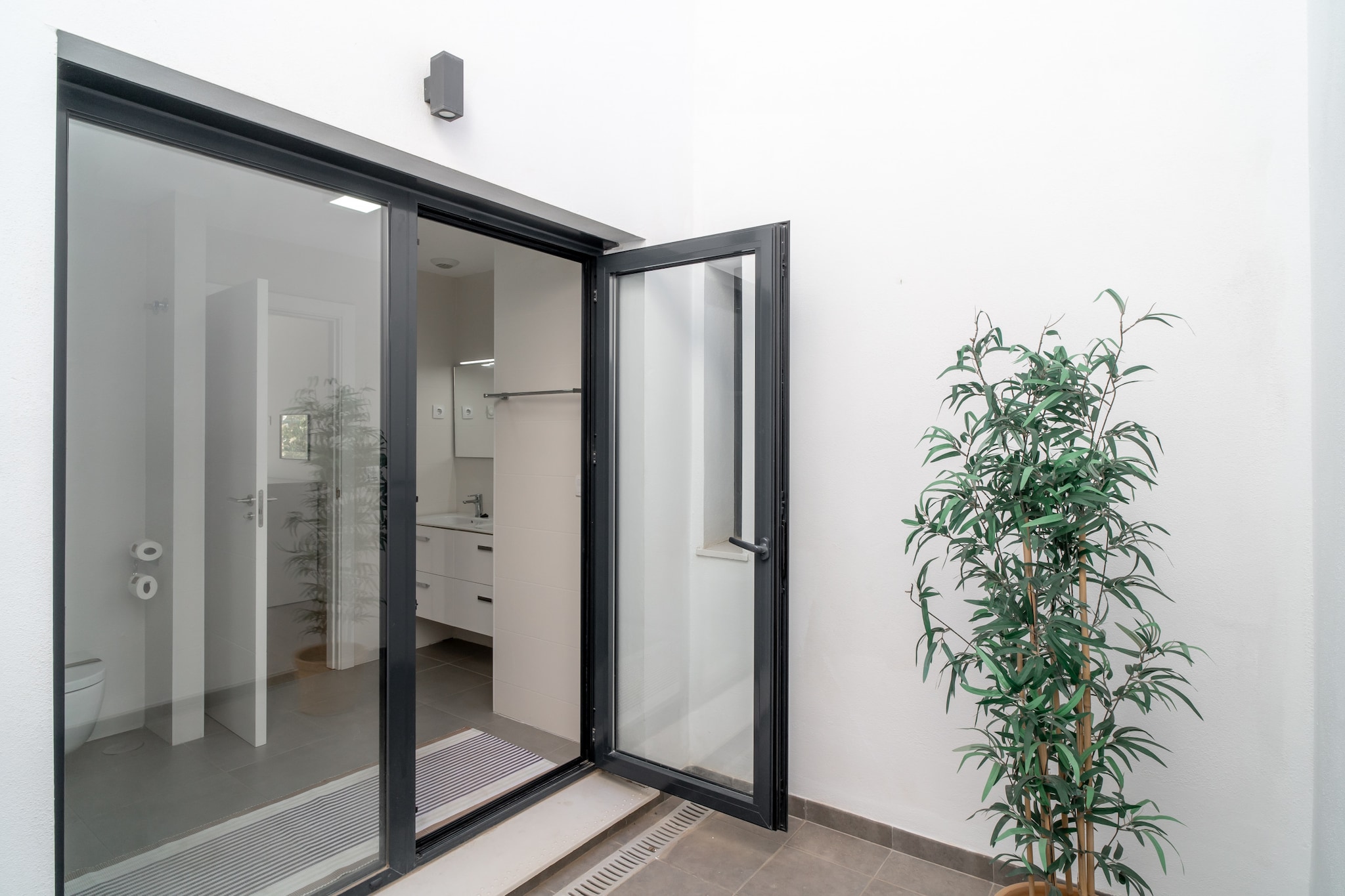 Villa Premium Los Mangos by Casasol-Bathroom