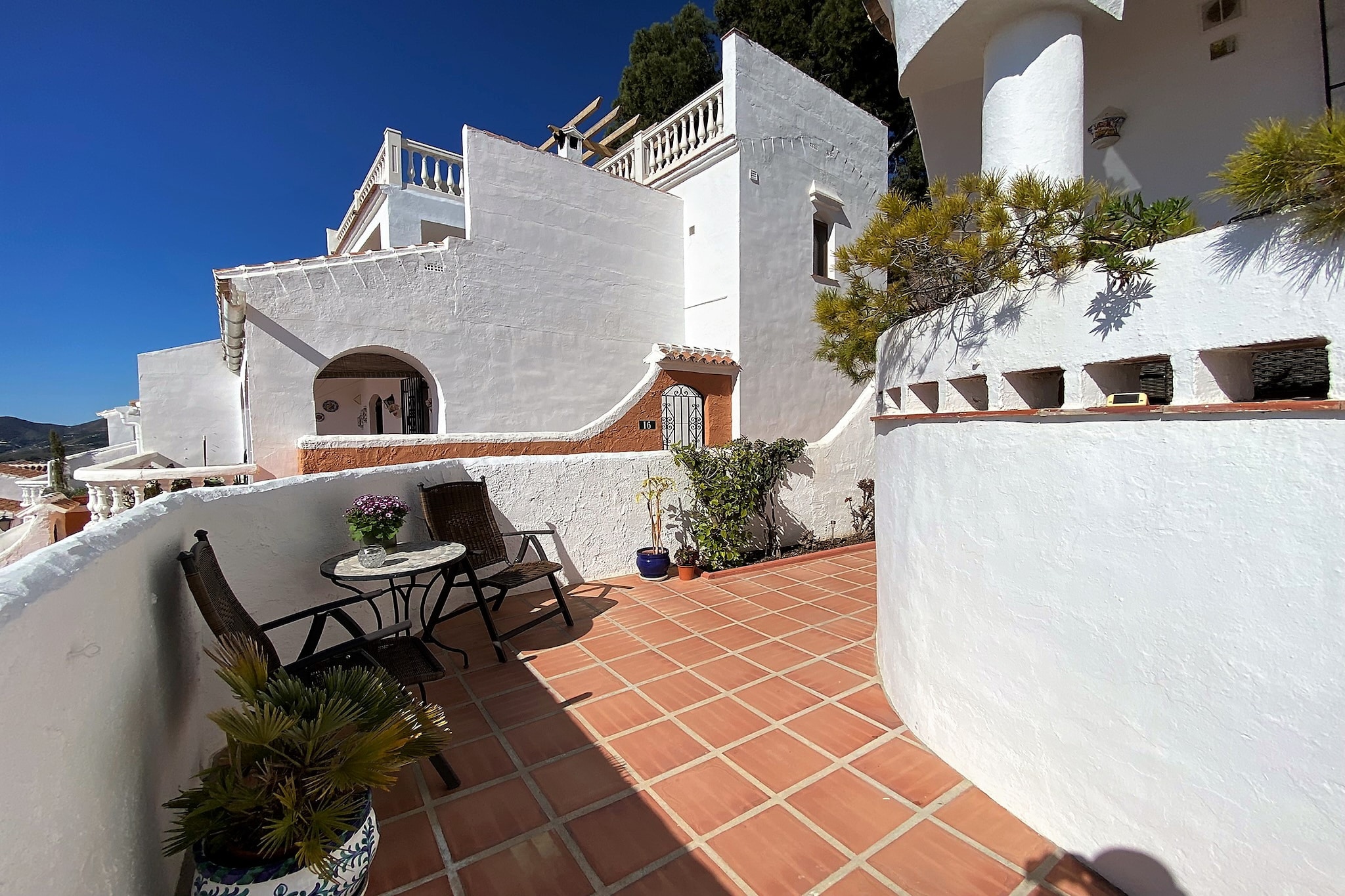 Capuchinos 42 San Juan Capistrano by Casasol-Terrasse
