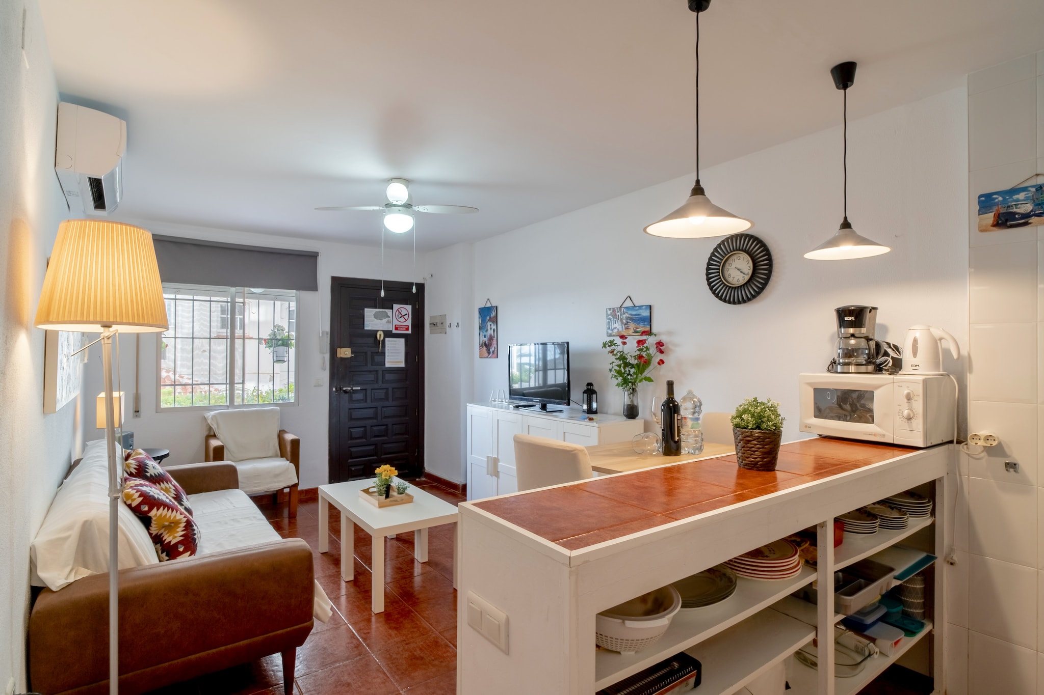 Arce 5 Torrecilla Beach by Casasol-Living room