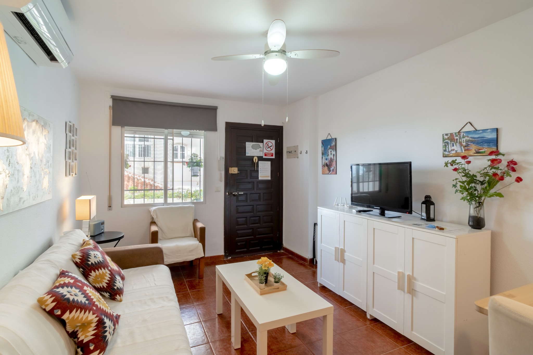 Arce 5 Torrecilla Beach by Casasol-Living room