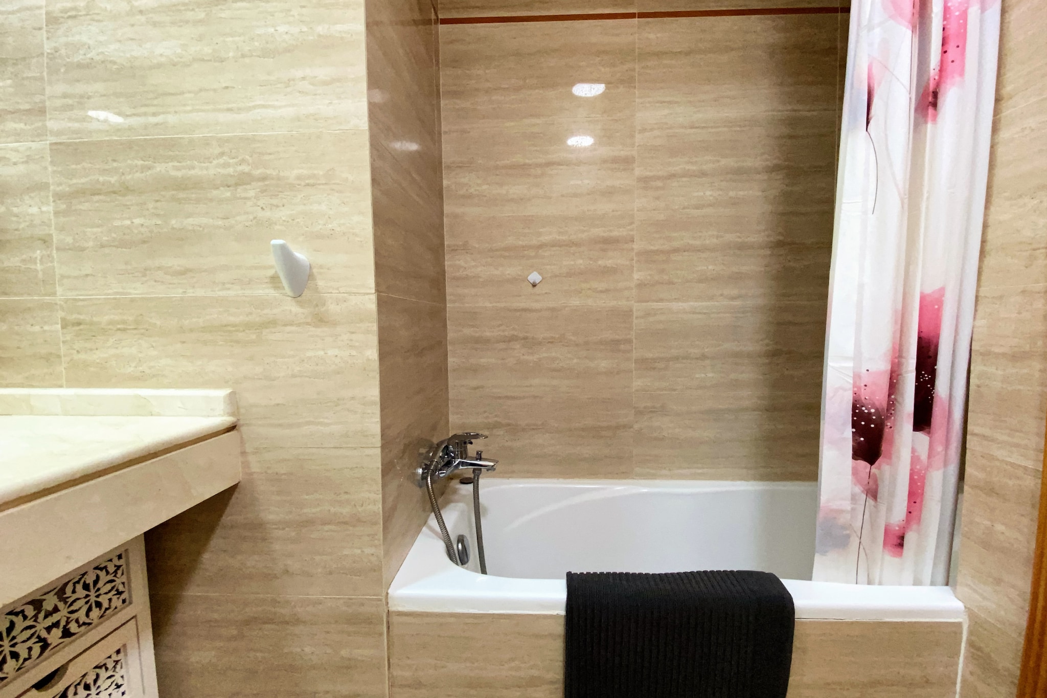 Triton Urban Apartment by Casasol-Bathroom