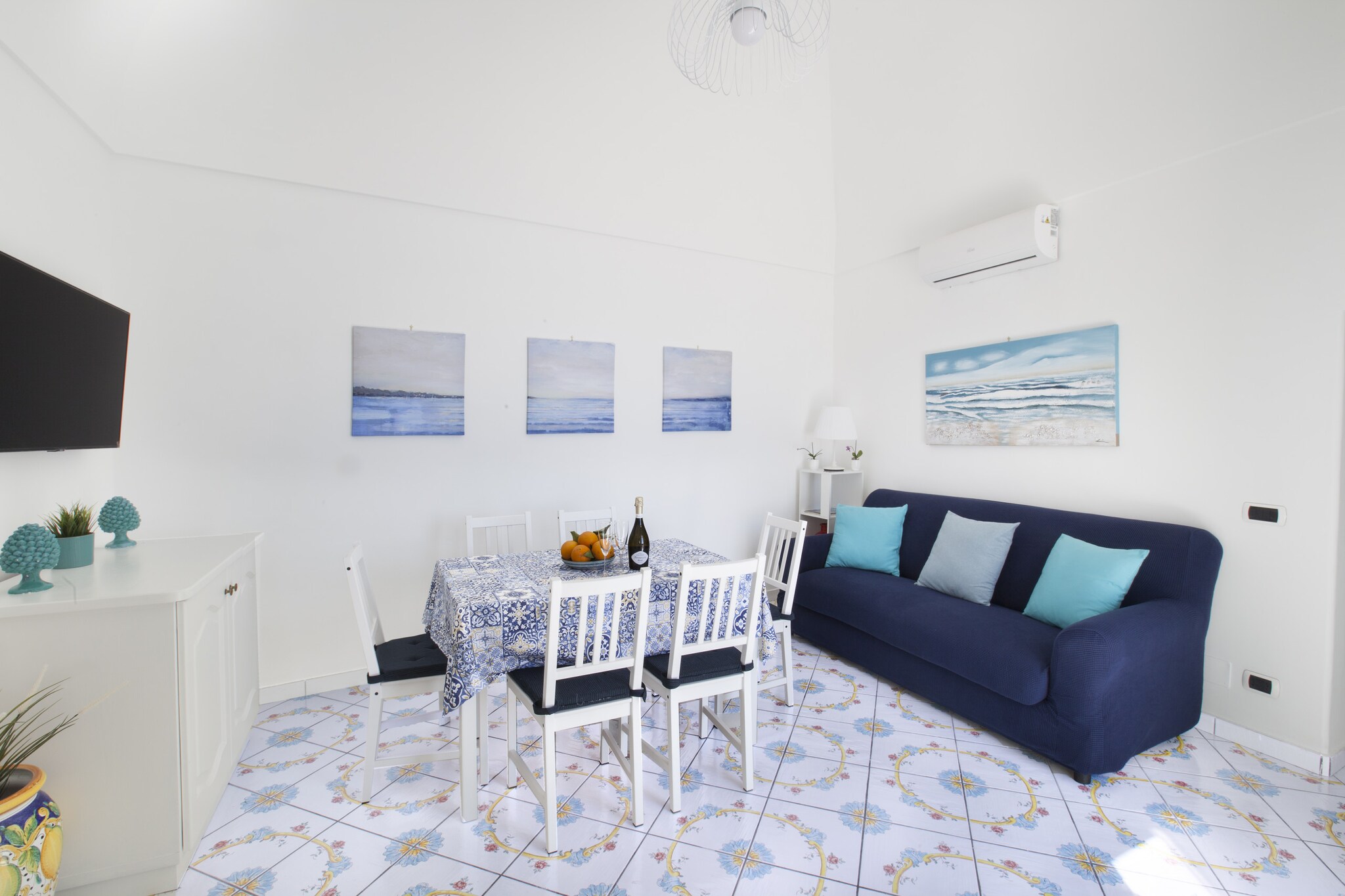 Casa Darly-Living room