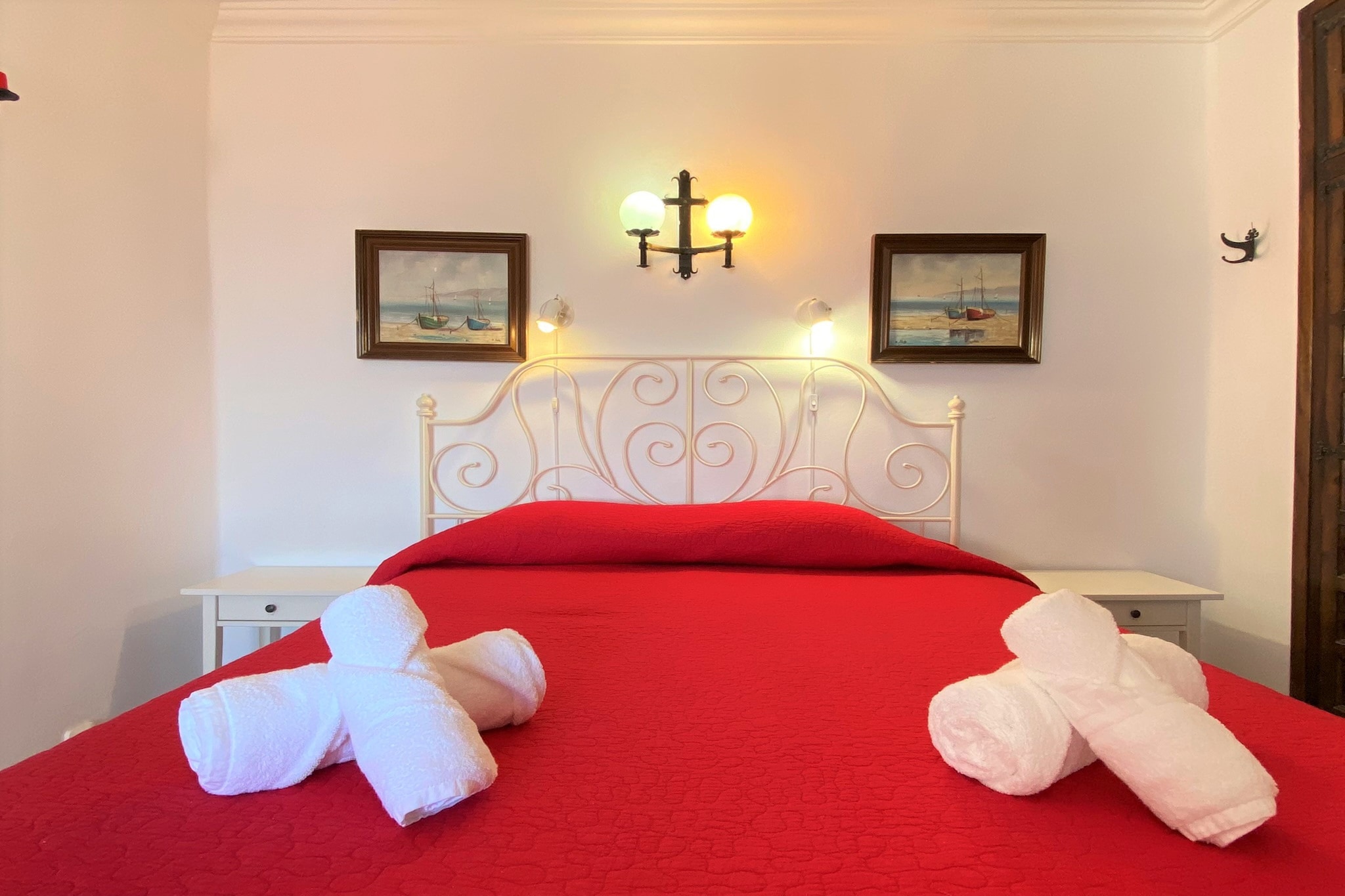 Capuchinos 85 San Juan Capistrano by Casasol-Chambre