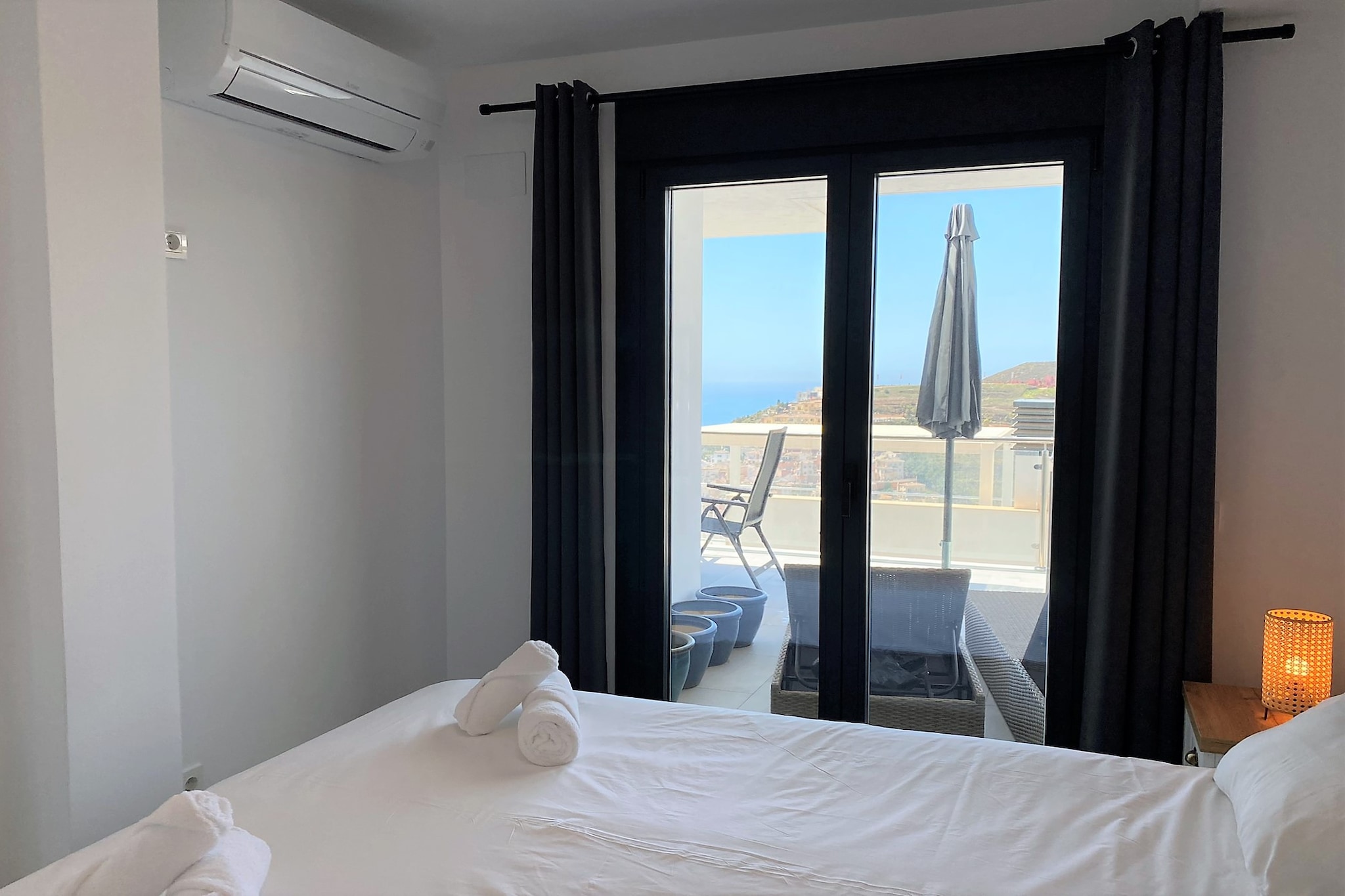 Balcon del Mar Seaview 216 by Casasol-Schlafzimmer