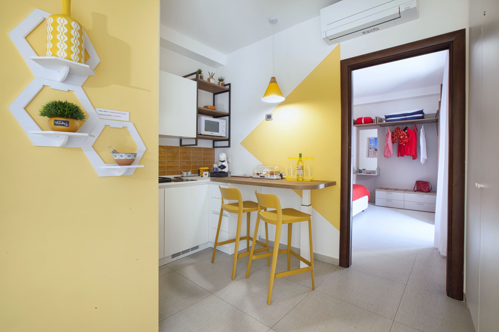 Casa Cristina Yellow-Keuken