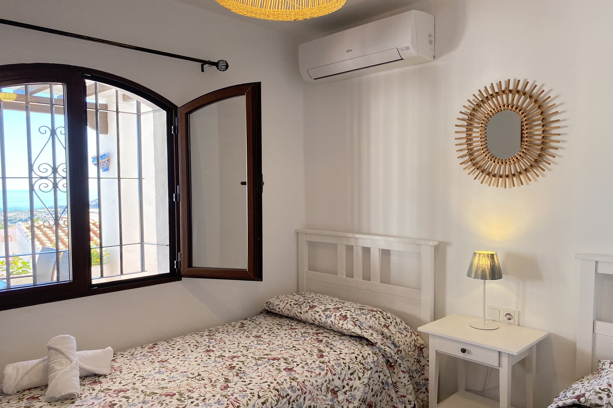 Capuchinos 56 San Juan Capistrano by Casasol-Chambre