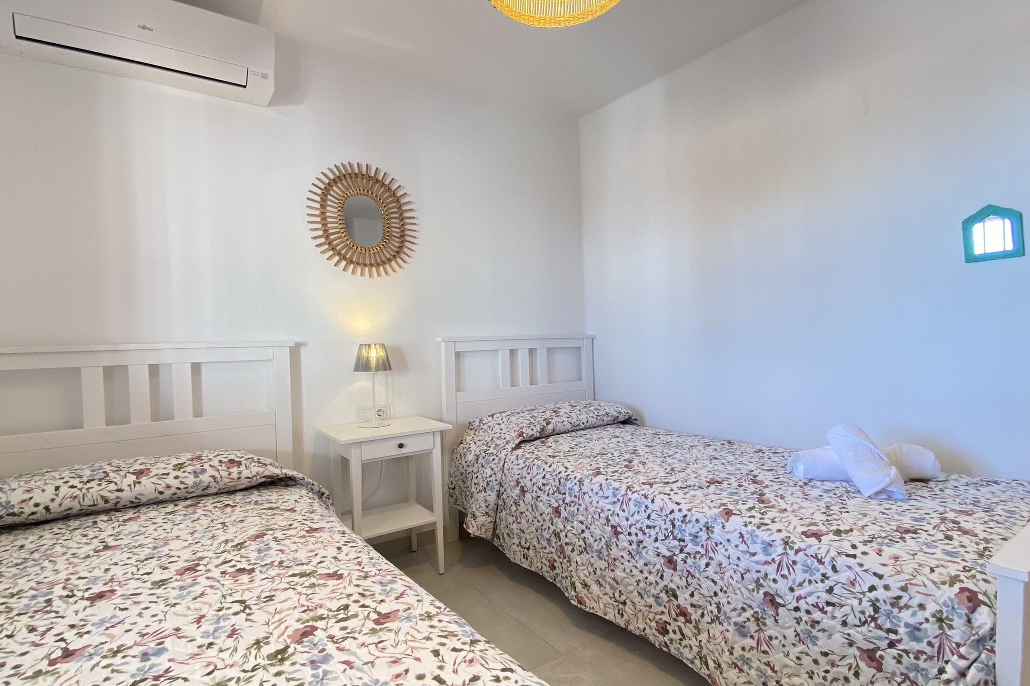 Capuchinos 56 San Juan Capistrano by Casasol-Chambre