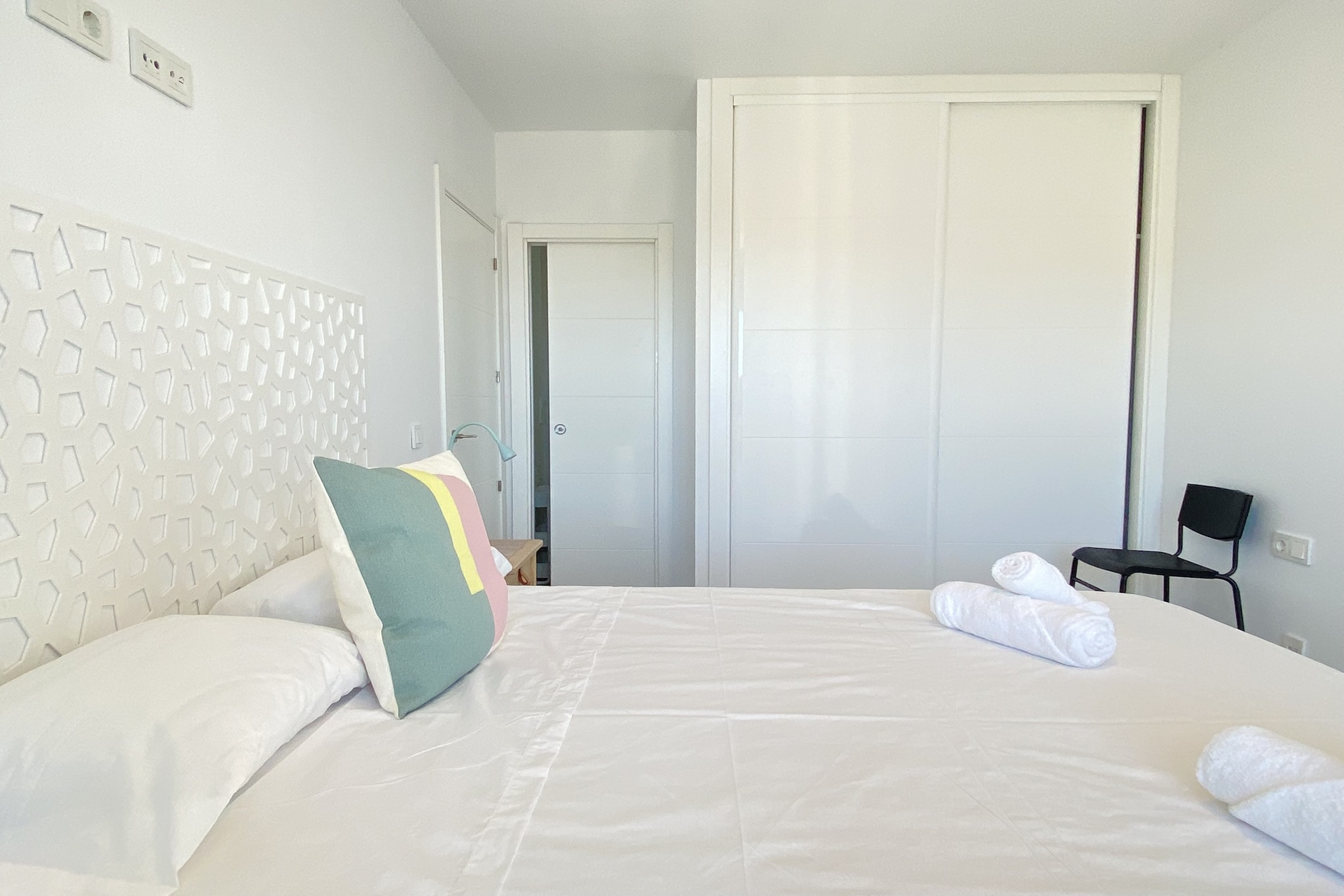 Balcon del Mar Seaview 113 by Casasol-Schlafzimmer