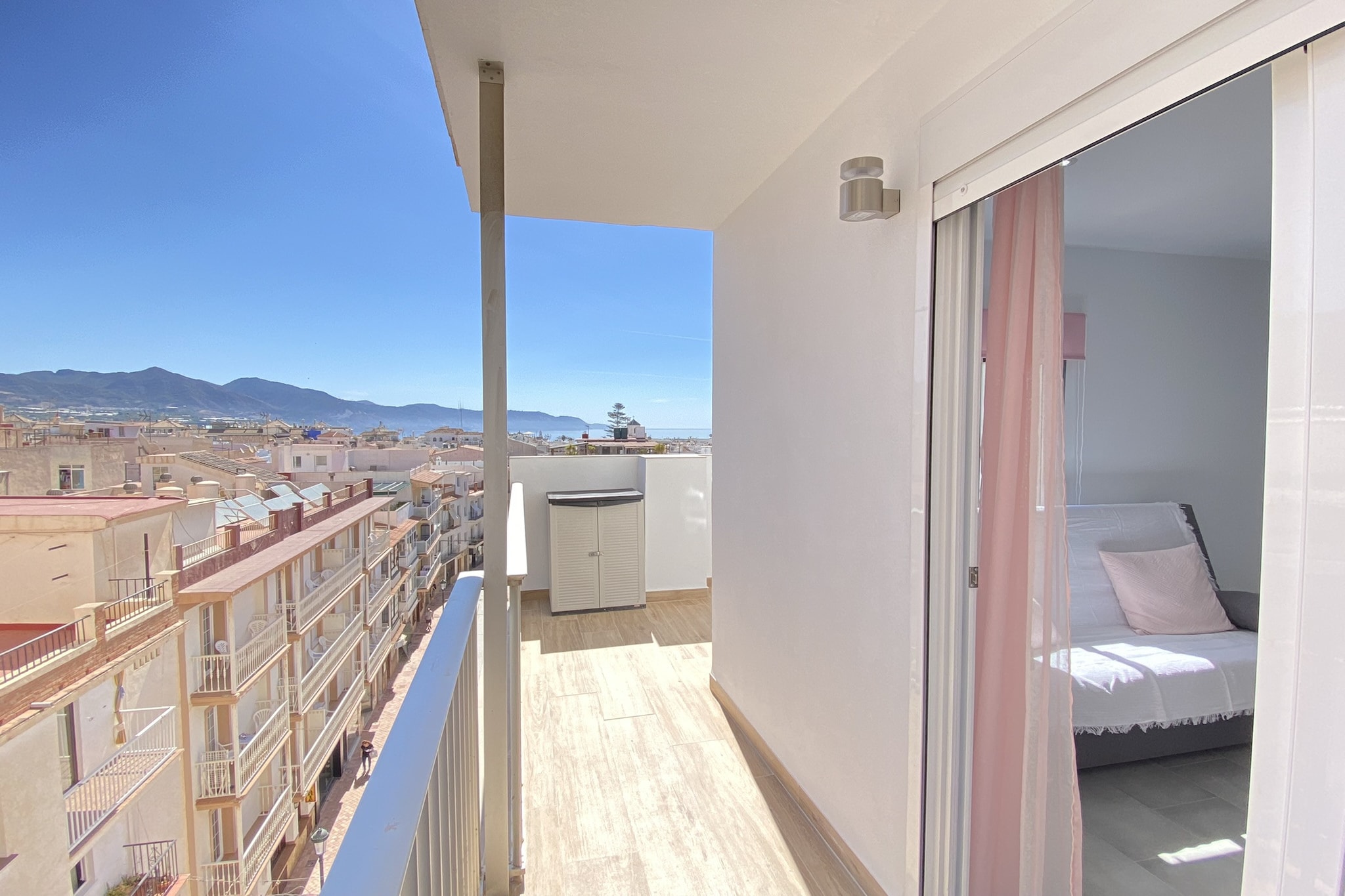 Centro Life Seaview by Casasol-Terrace
