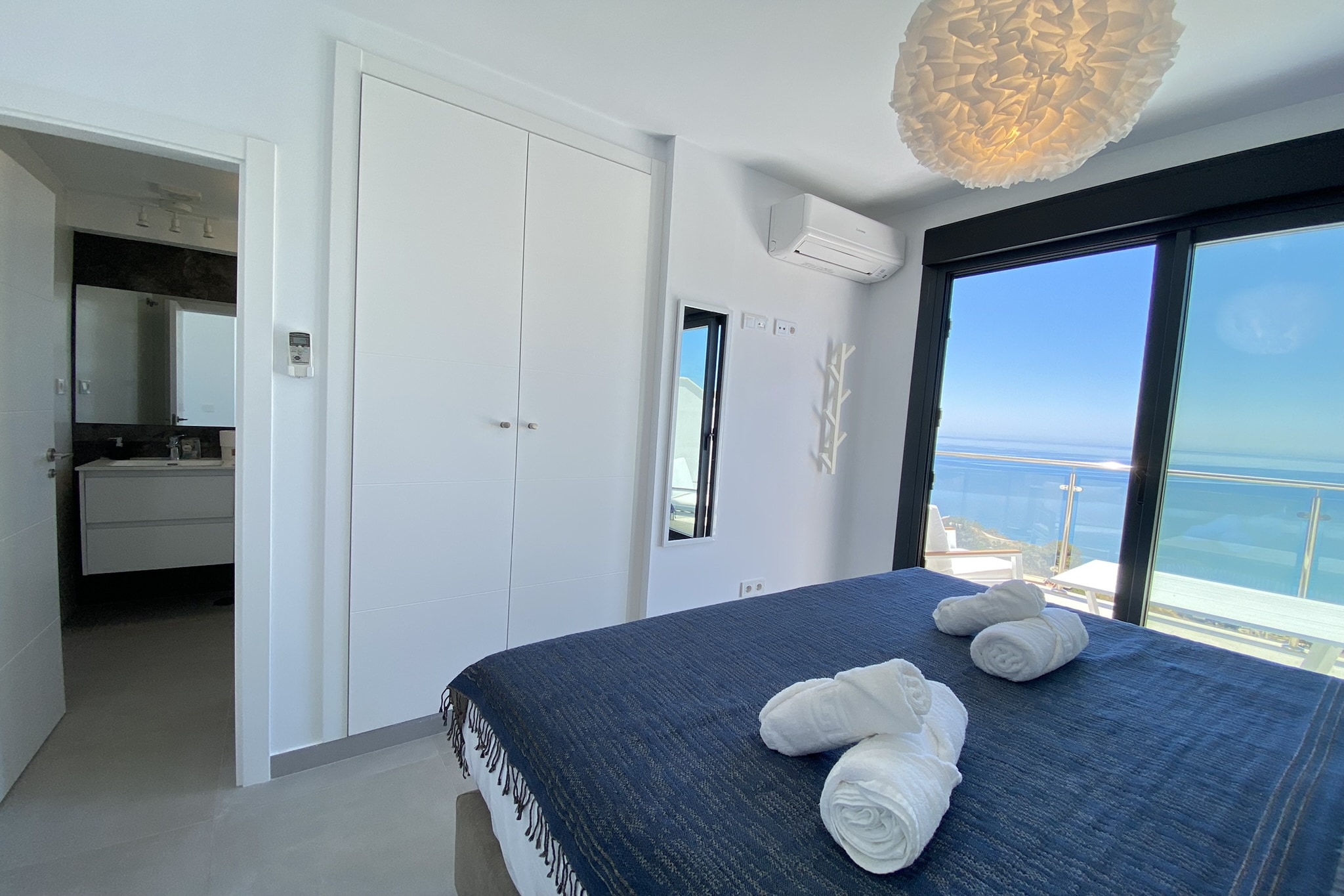 Terrazas de Ladera Duplex 5 by Casasol-Chambre