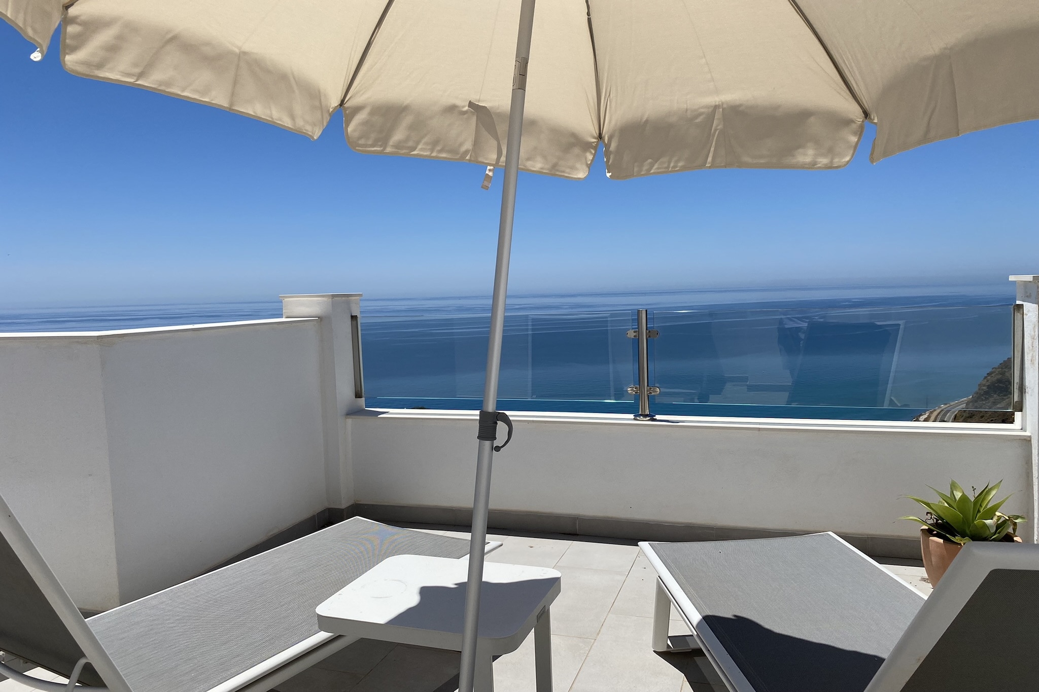 Terrazas de Ladera Duplex 5 by Casasol-Terrasse