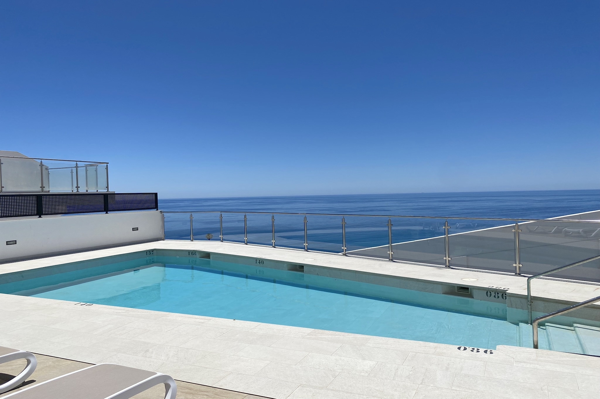Terrazas de Ladera Duplex 5 by Casasol-Piscine