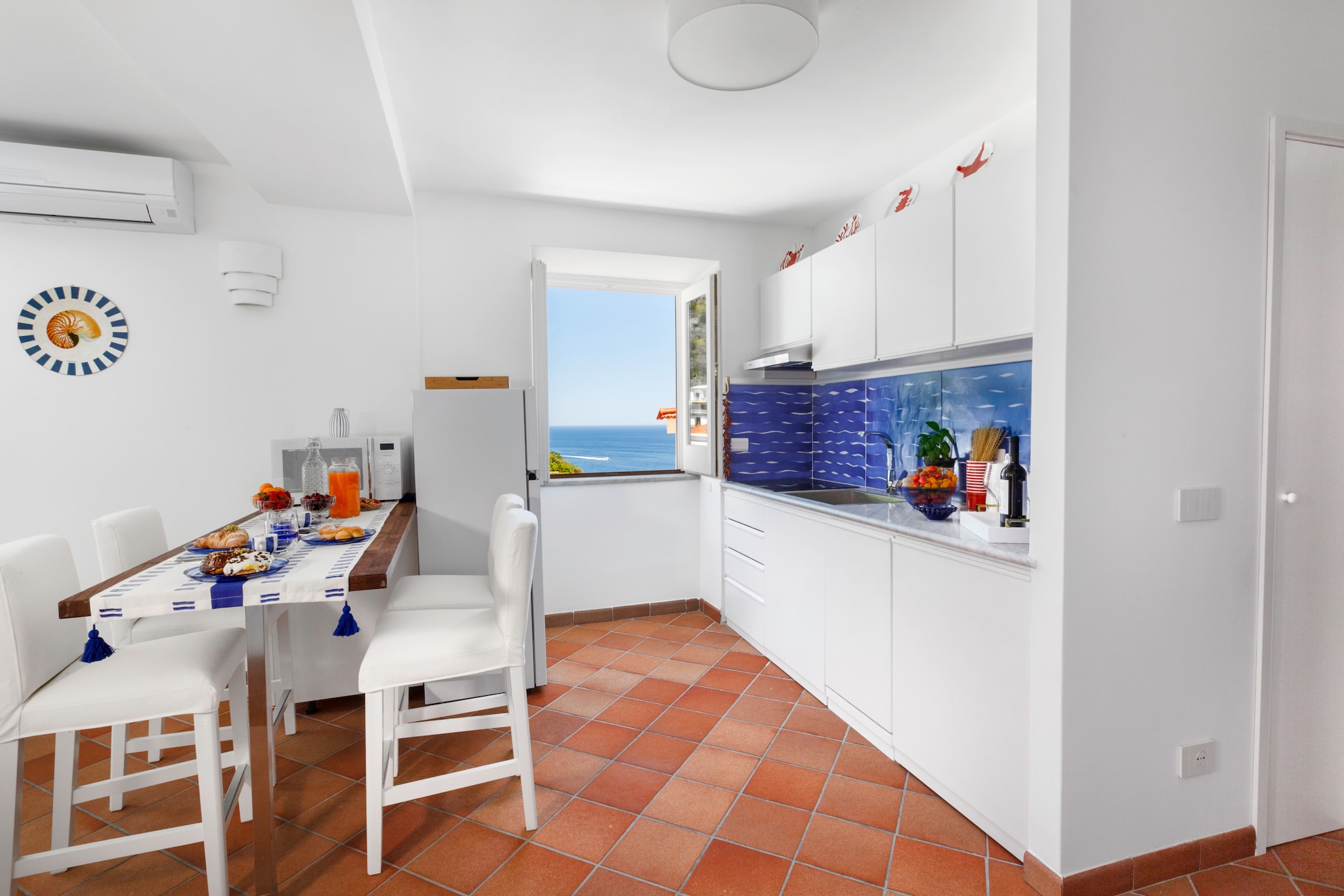 Medusa Studio-Kitchen