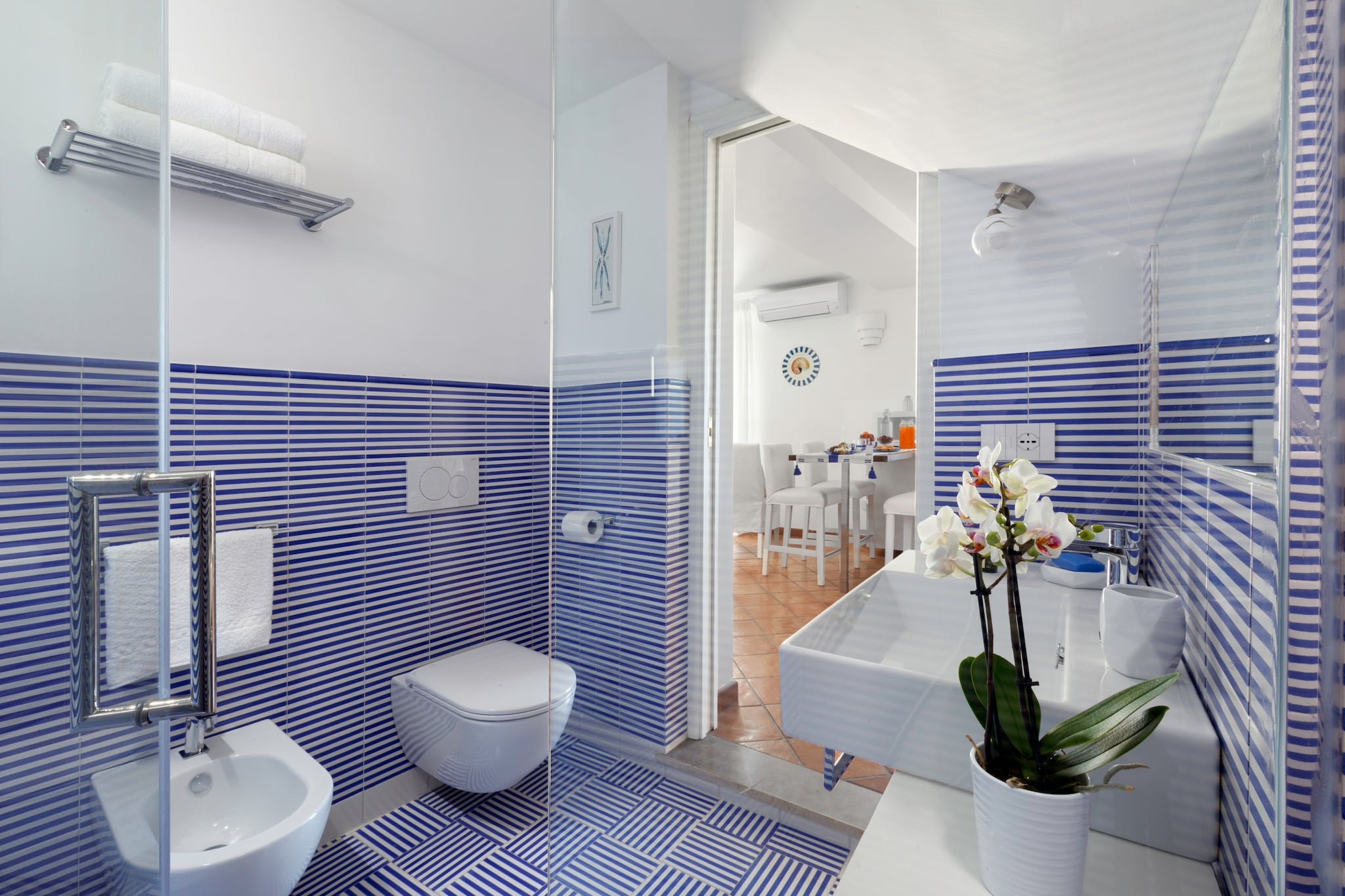 Medusa Studio-Bathroom
