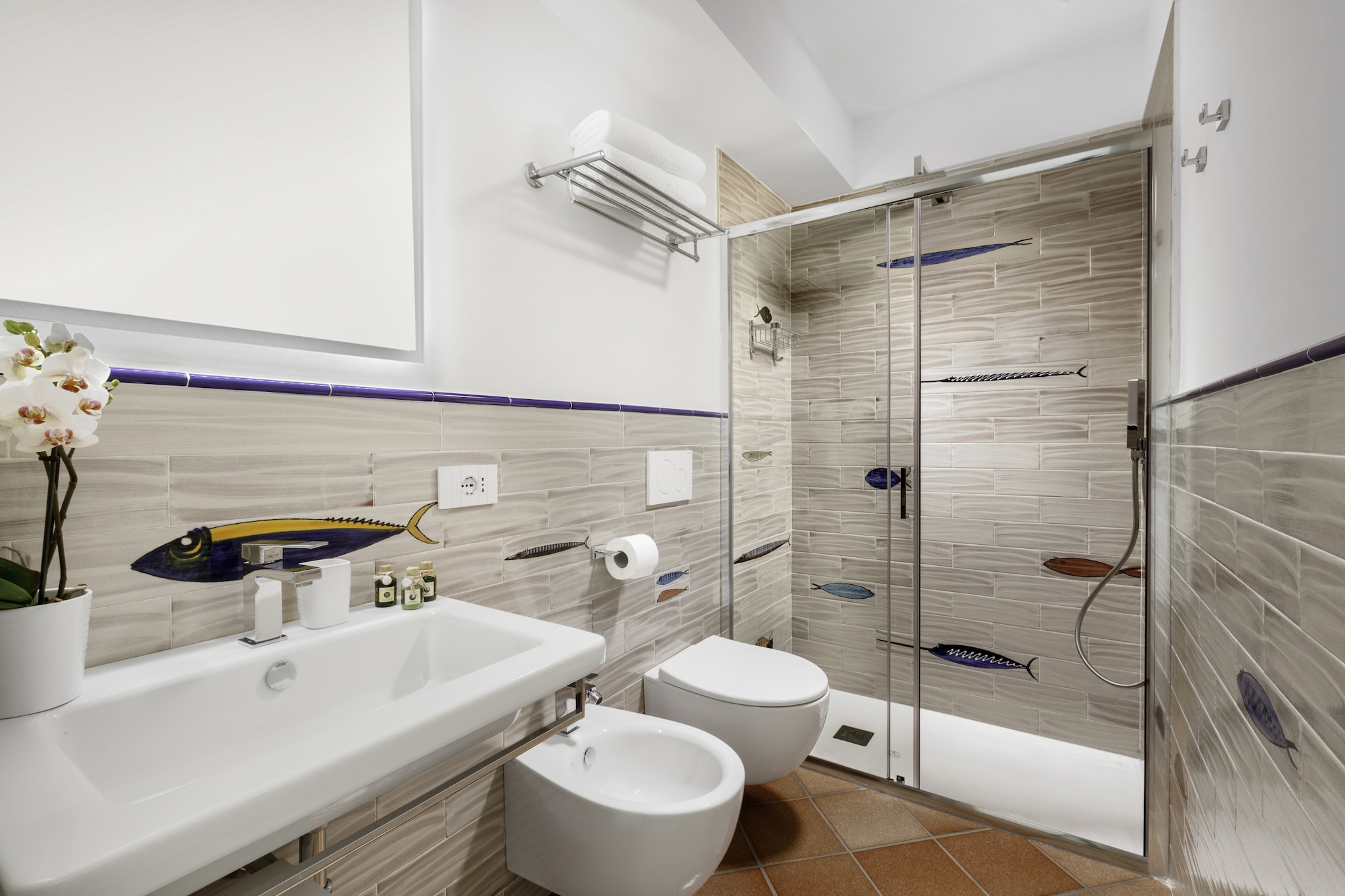 Medusa Room-Bathroom
