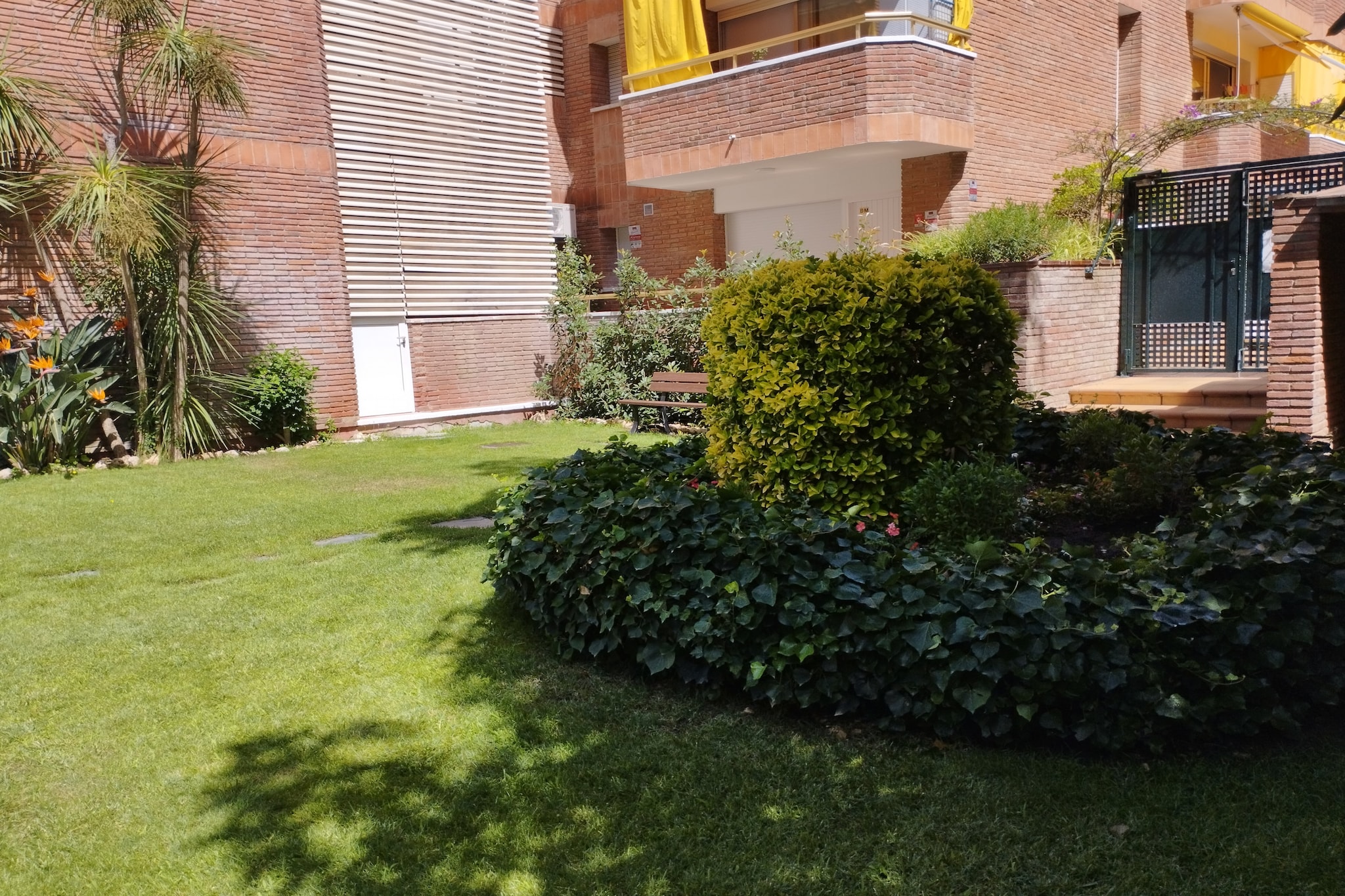 Vivalidays Lara - Fenals - LLoret de Mar-Tuinen zomer