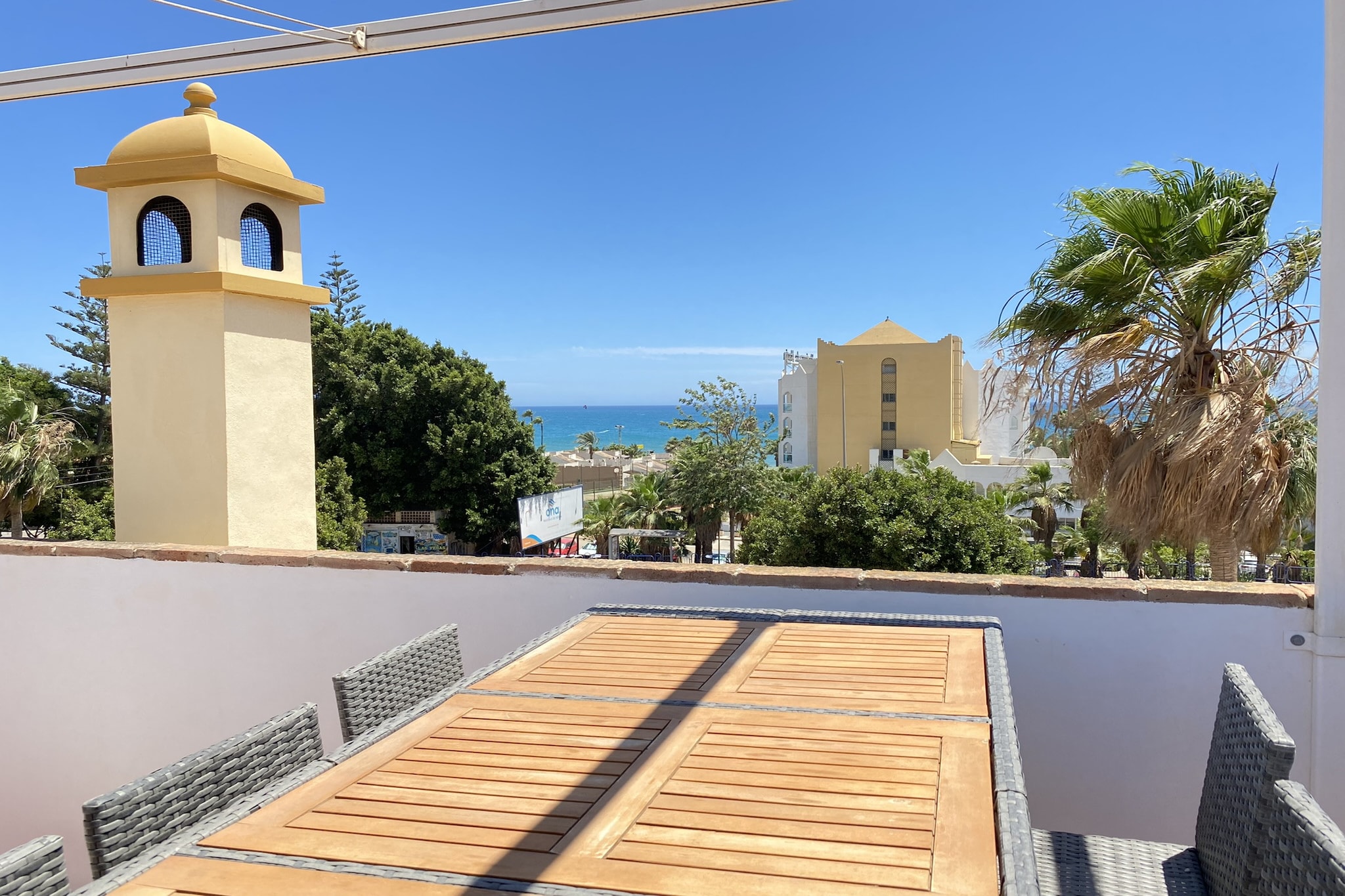 Villa Madrid Private Pool by Casasol-Terrasse