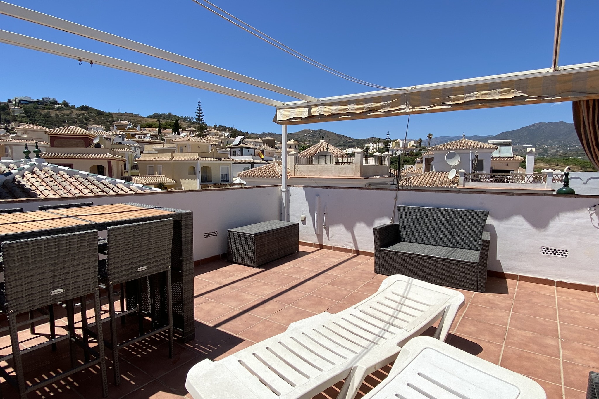 Villa Madrid Private Pool by Casasol-Terrasse