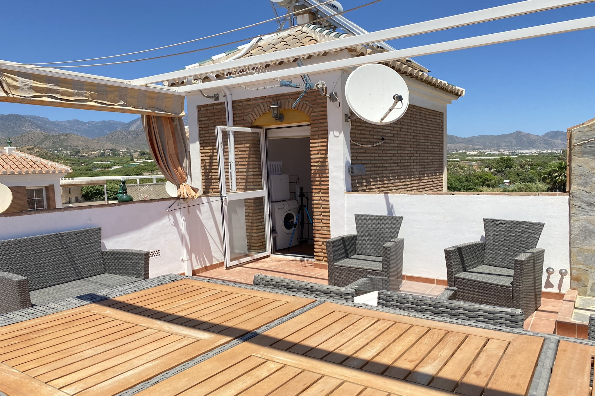 Villa Madrid Private Pool by Casasol-Terrasse