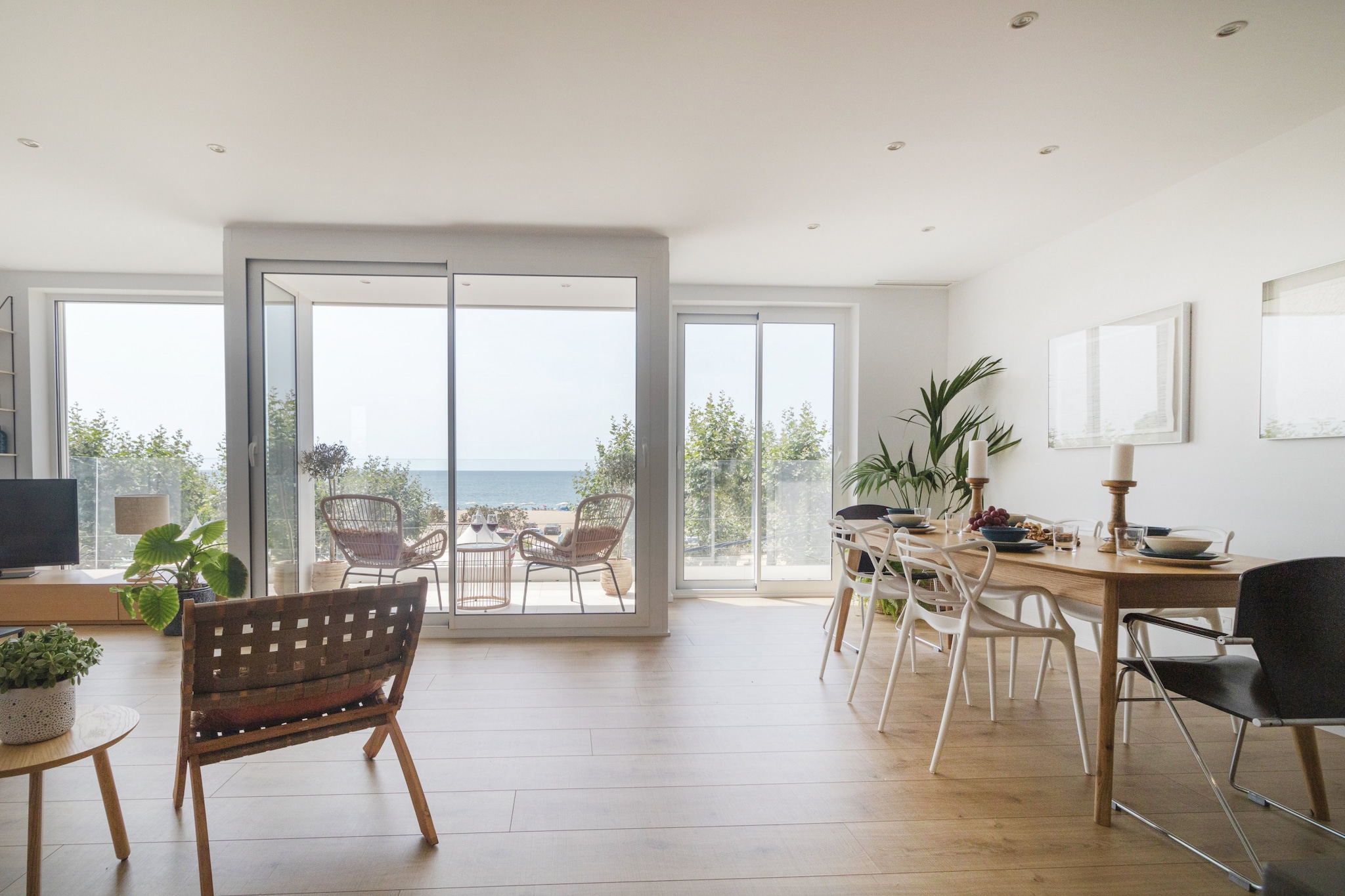 Vivalidays Apartour  - Calella-Salle à manger