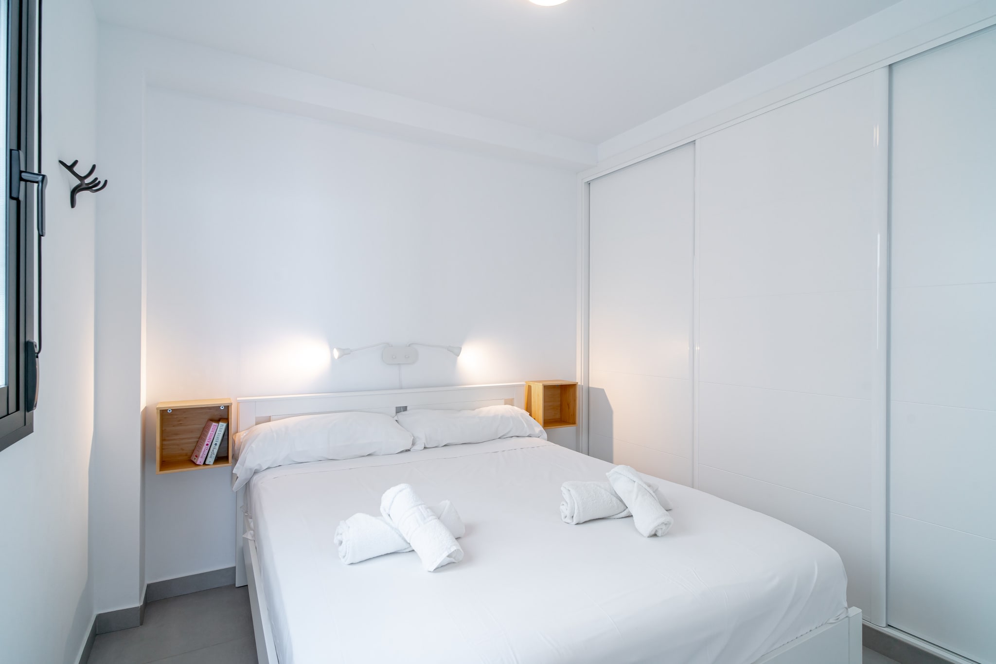 Terrazas de Ladera Duplex 1 by Casasol-Chambre