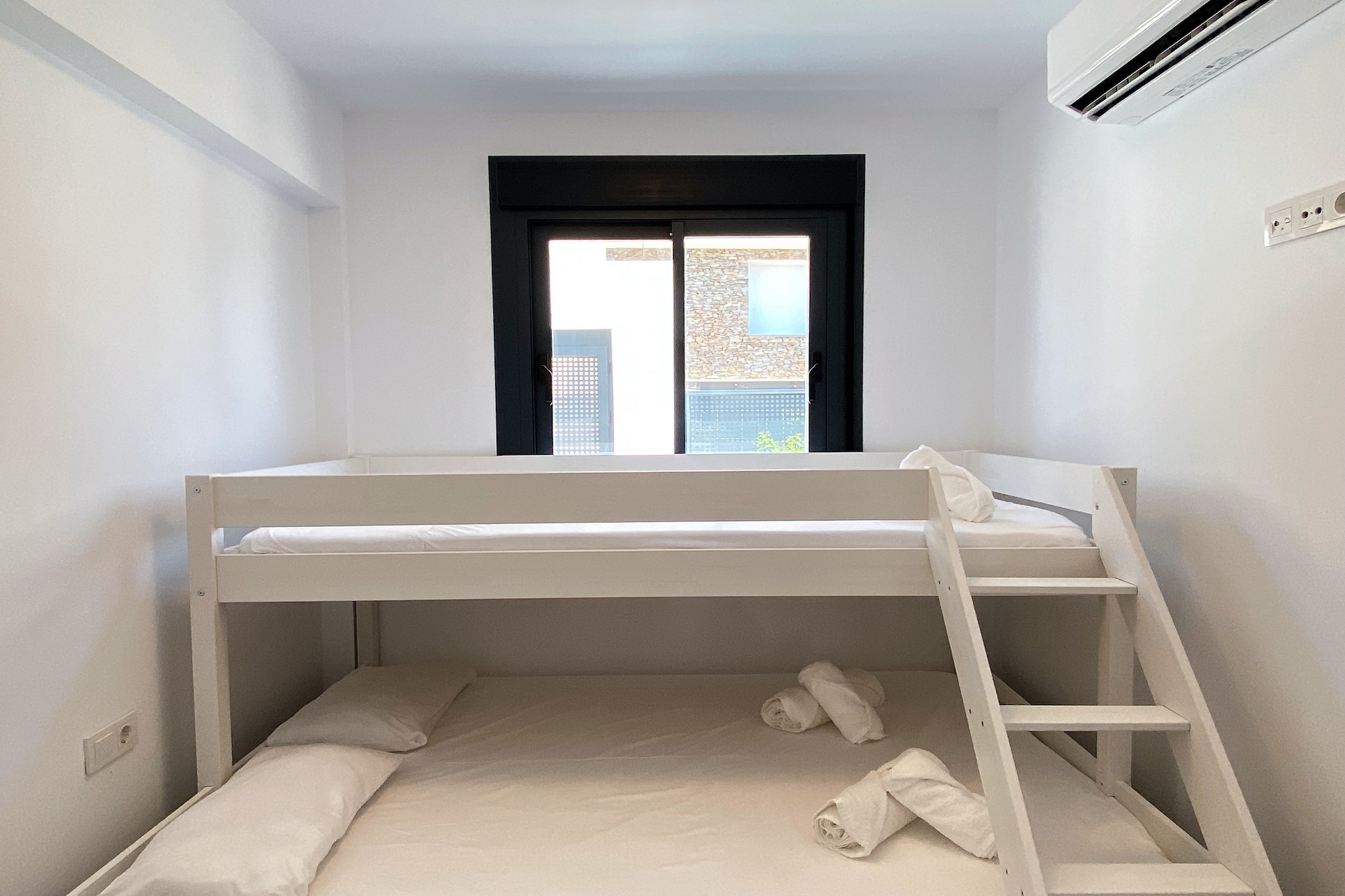 Terrazas de Ladera Duplex 2 by Casasol-Chambre