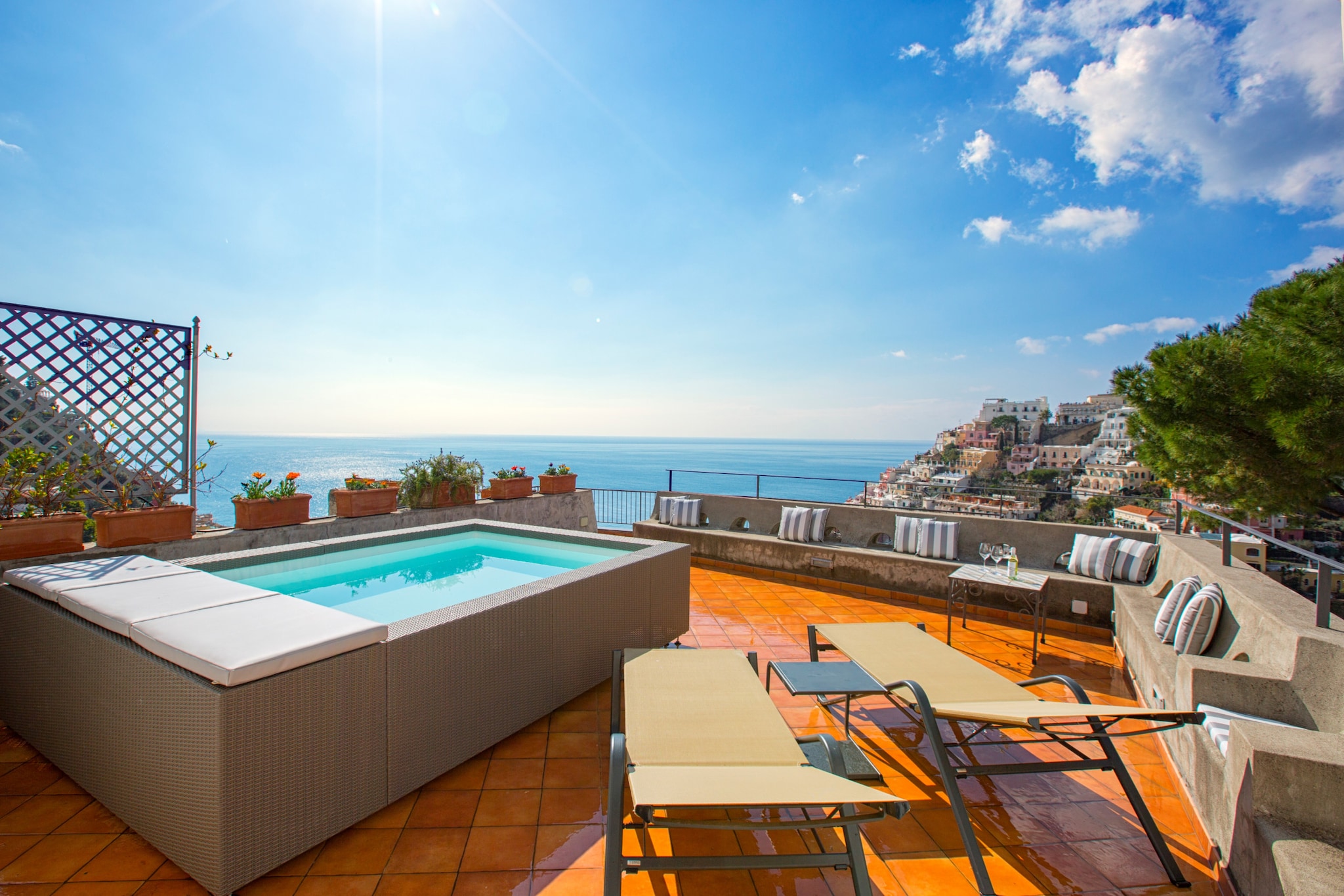 poolofhouse
