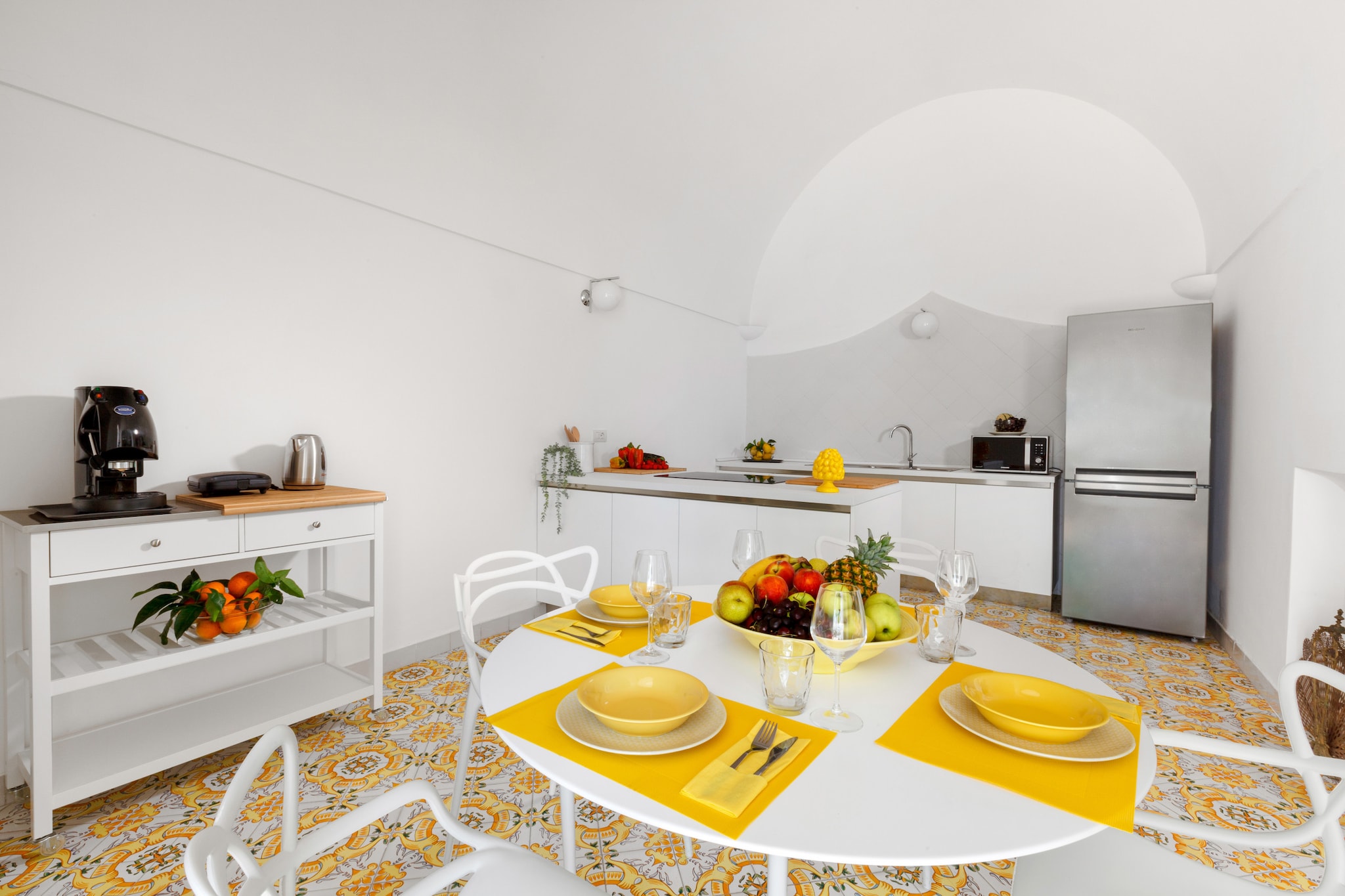 Villa Field-Kitchen