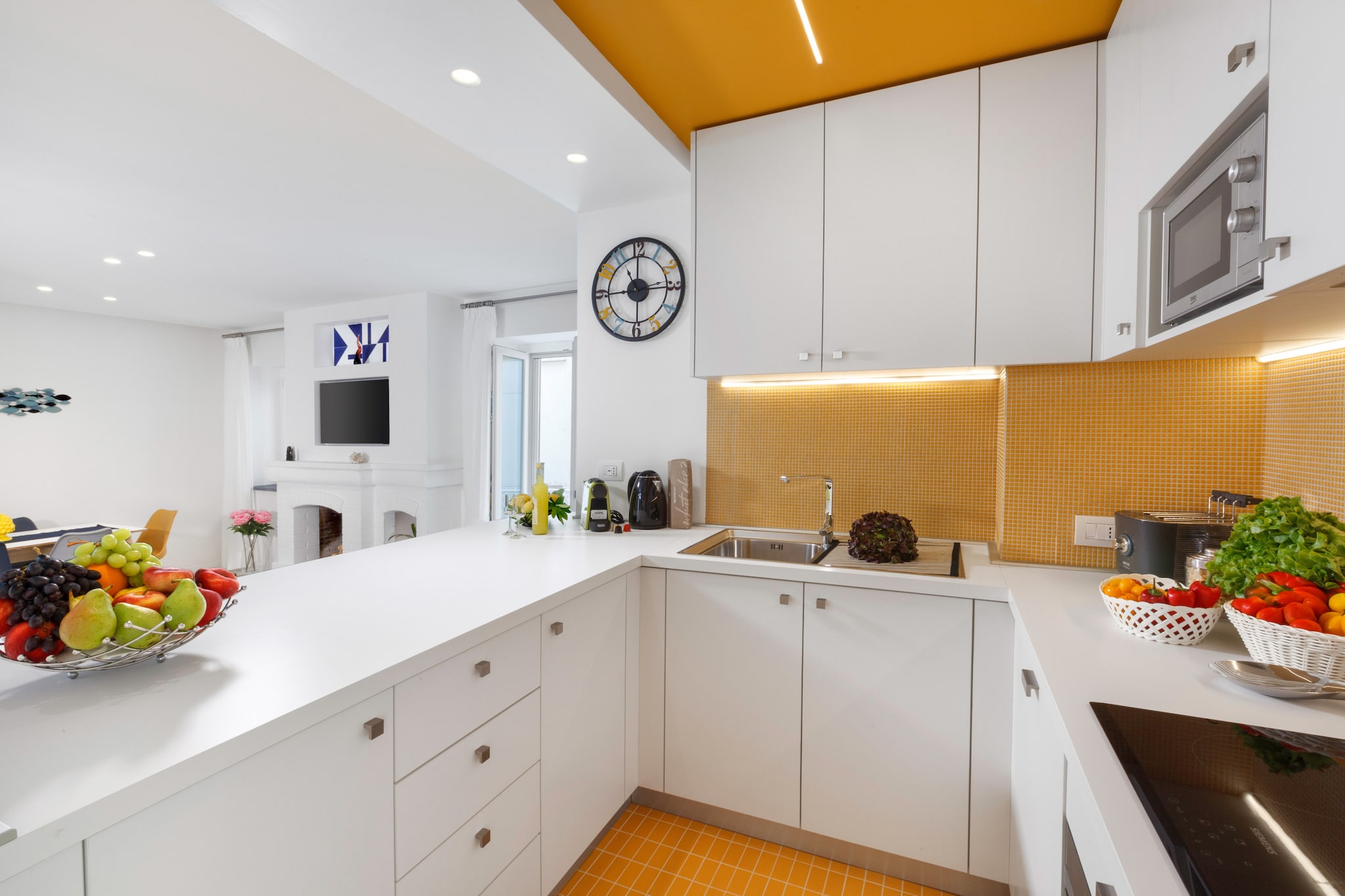 Leucosia-Kitchen
