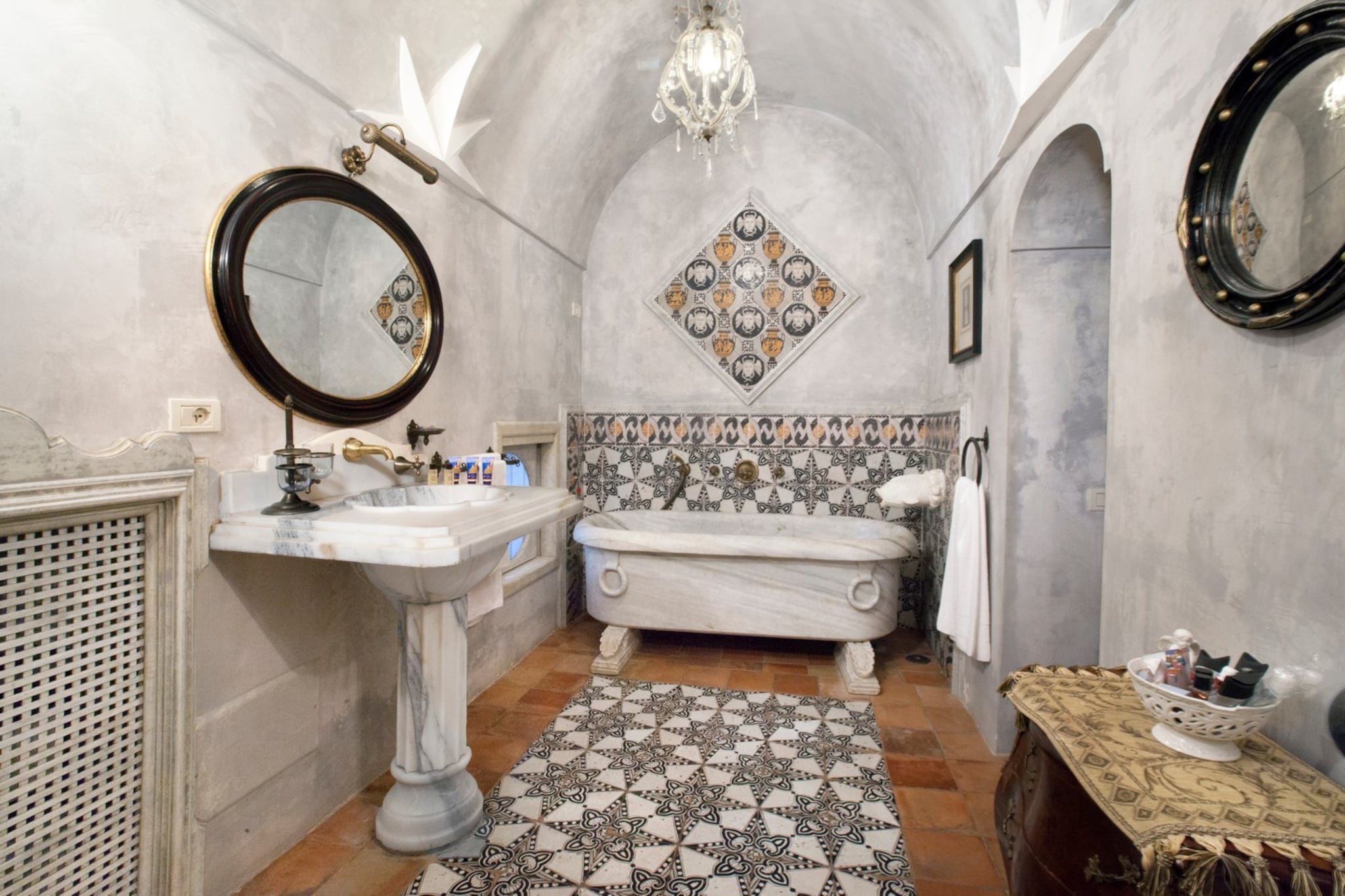 Palazzo Crocione-Bathroom