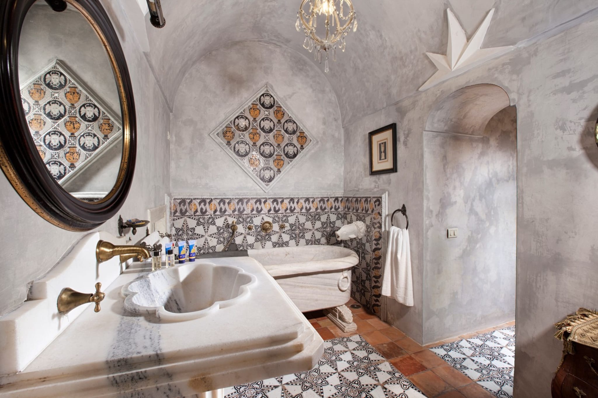 Palazzo Crocione-Bathroom