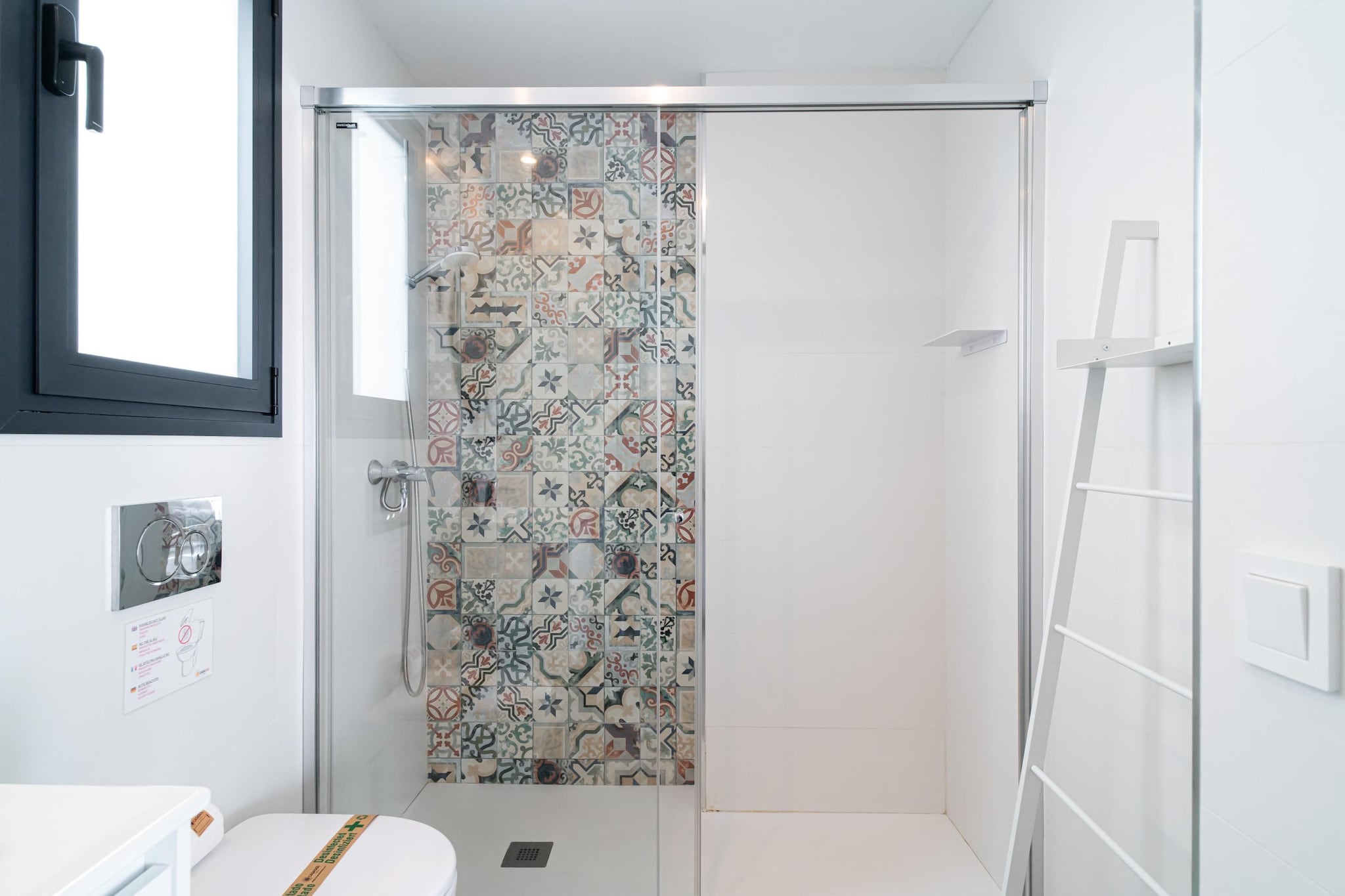 Penthouse Balcon del Mar 121 by Casasol-Salle de bain
