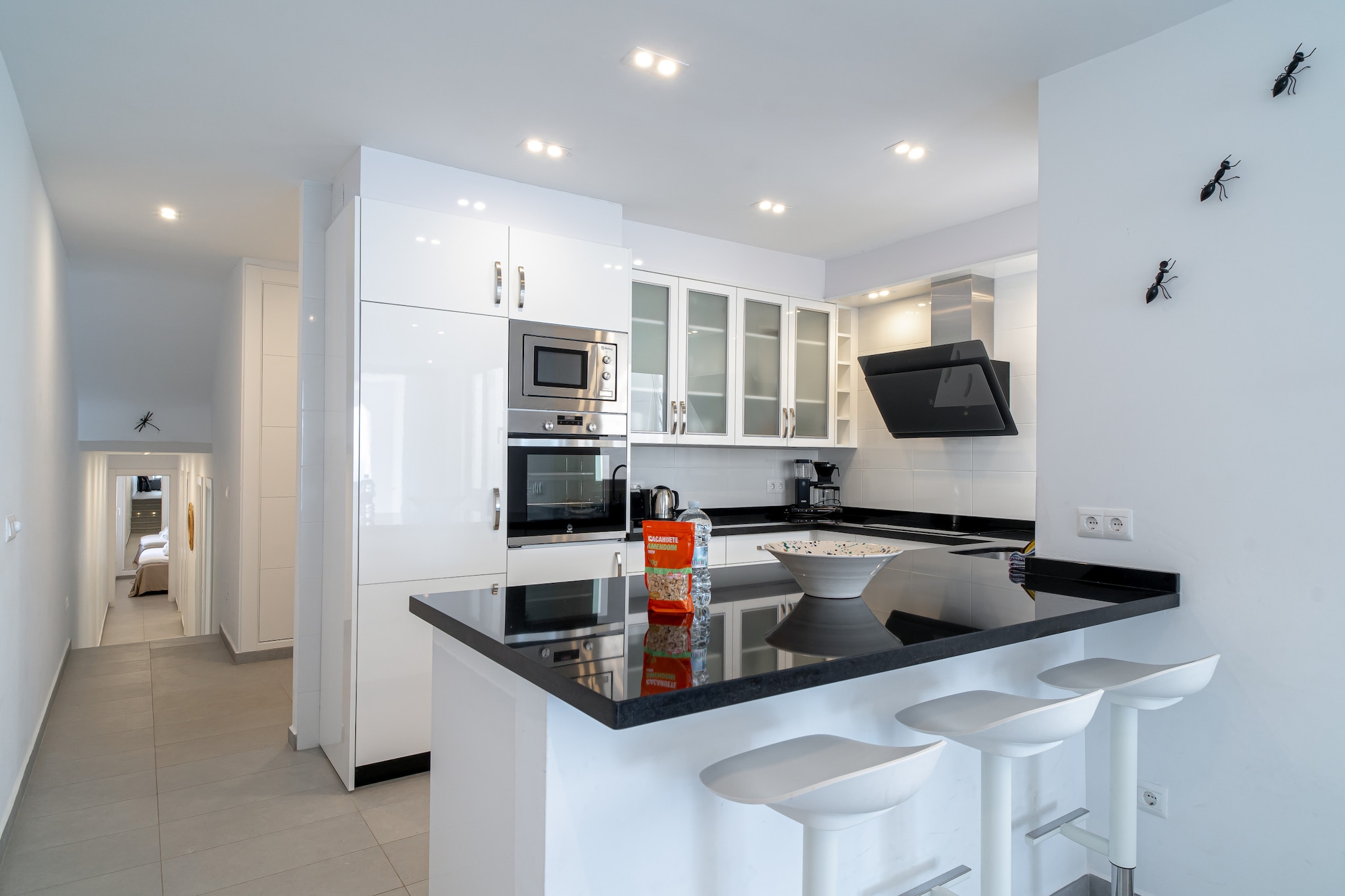 Tuhillo E1 Luxury Seaview by Casasol-Cuisine