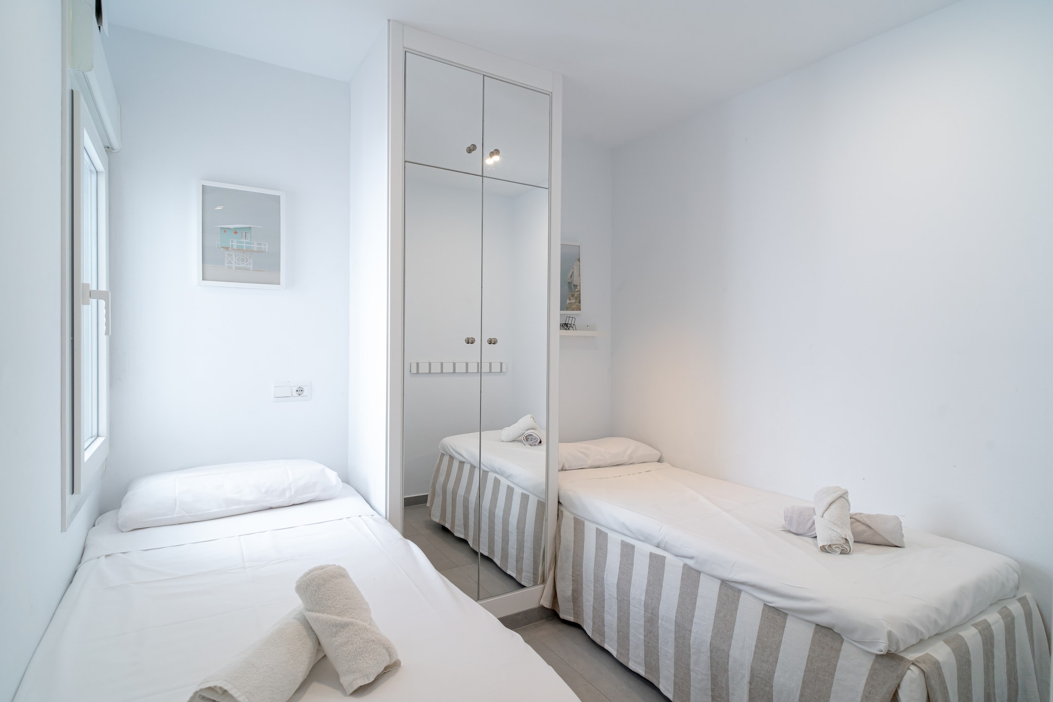 Tuhillo E1 Luxury Seaview by Casasol-Chambre