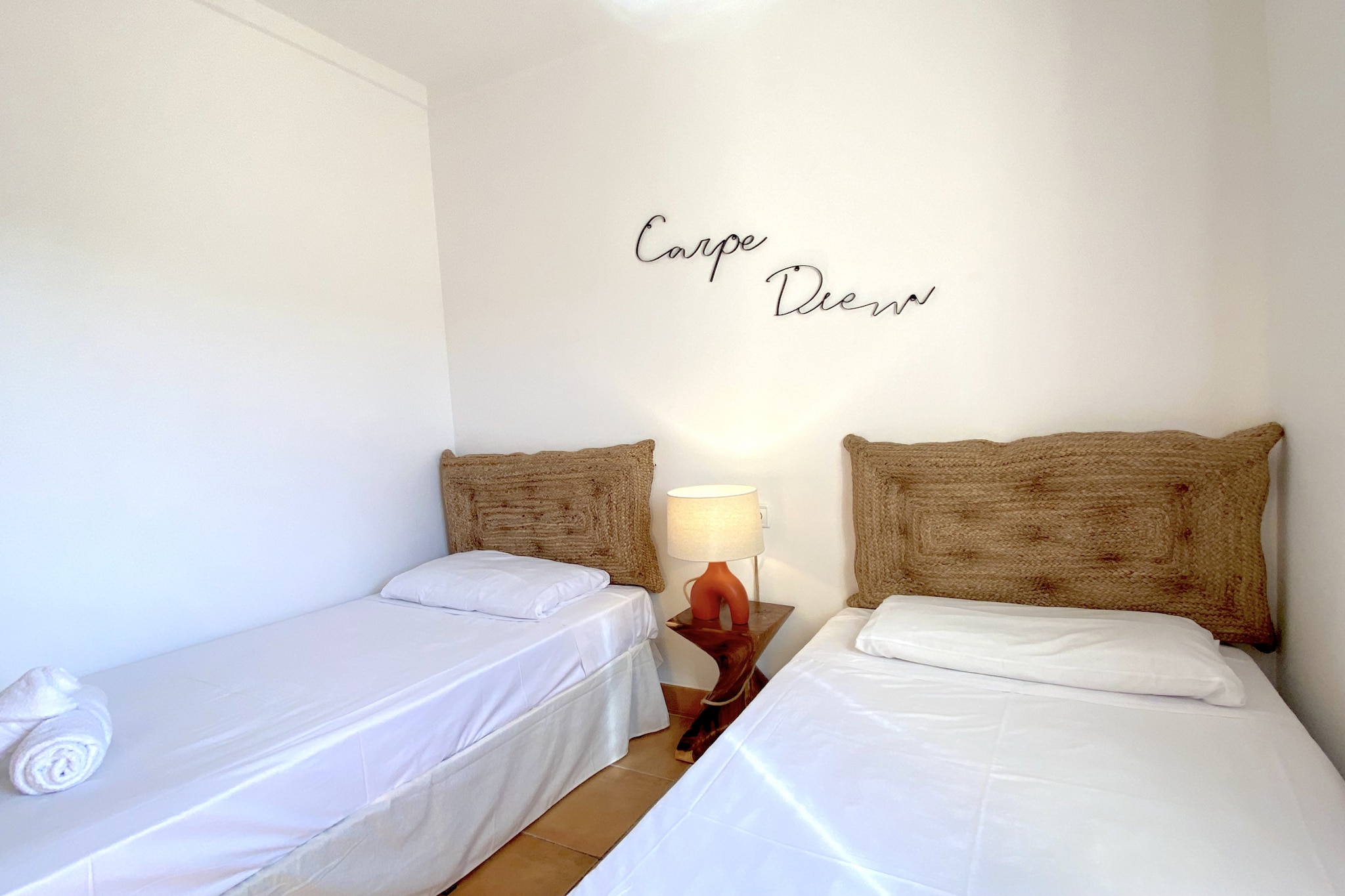 Tamango Hill Alcazaba A 1B by Casasol-Chambre