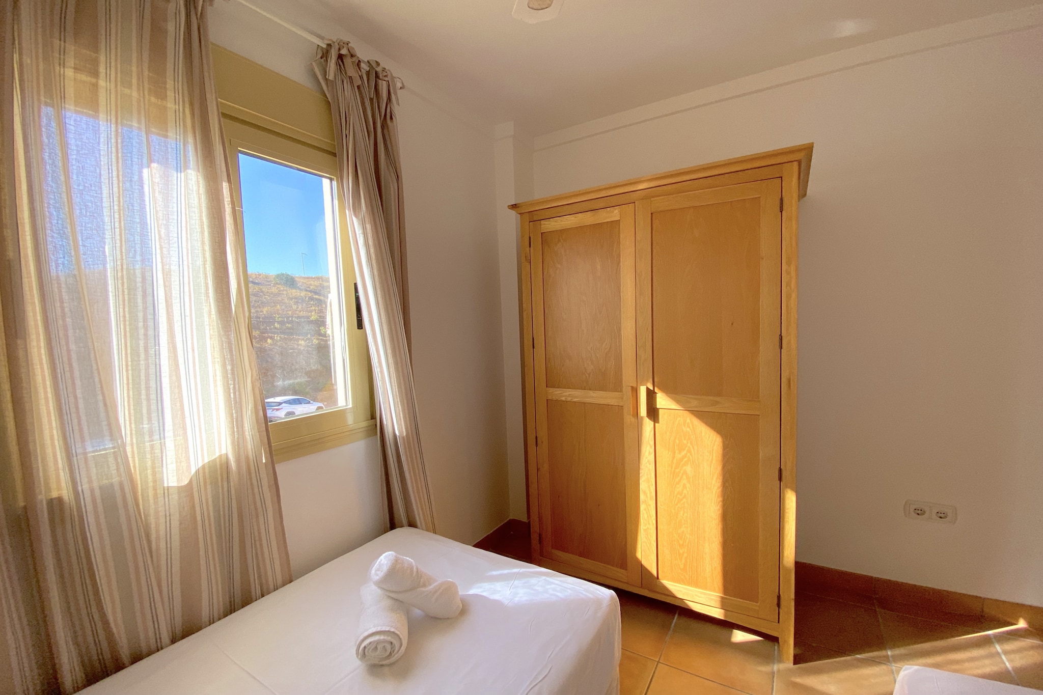 Tamango Hill Alcazaba A 1B by Casasol-Chambre