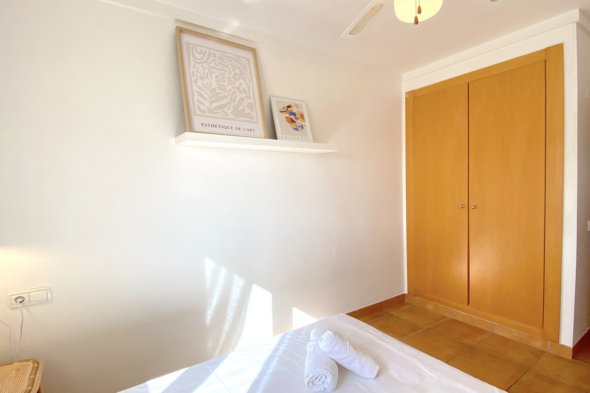 Tamango Hill Alcazaba A 1B by Casasol-Chambre