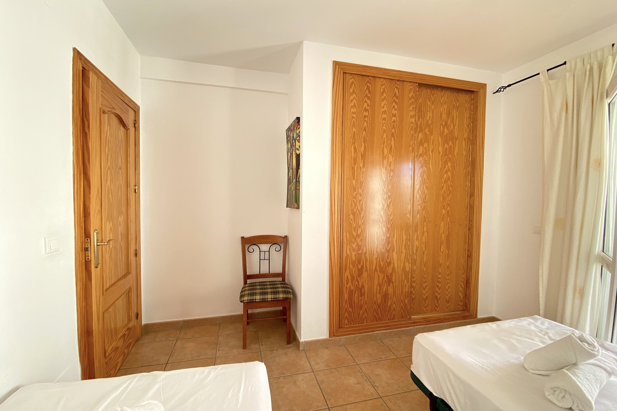 Milenio 1H Apartment by Casasol-Chambre