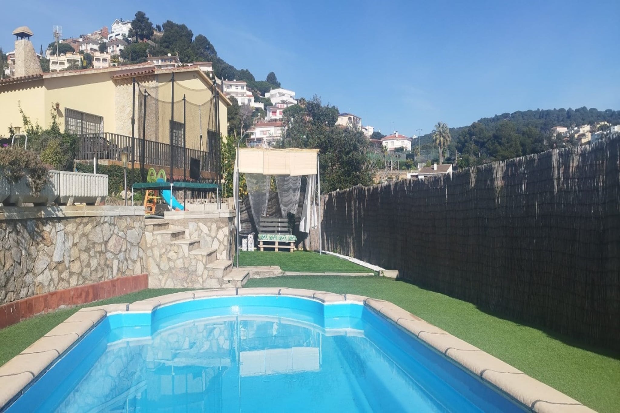 poolofhouse
