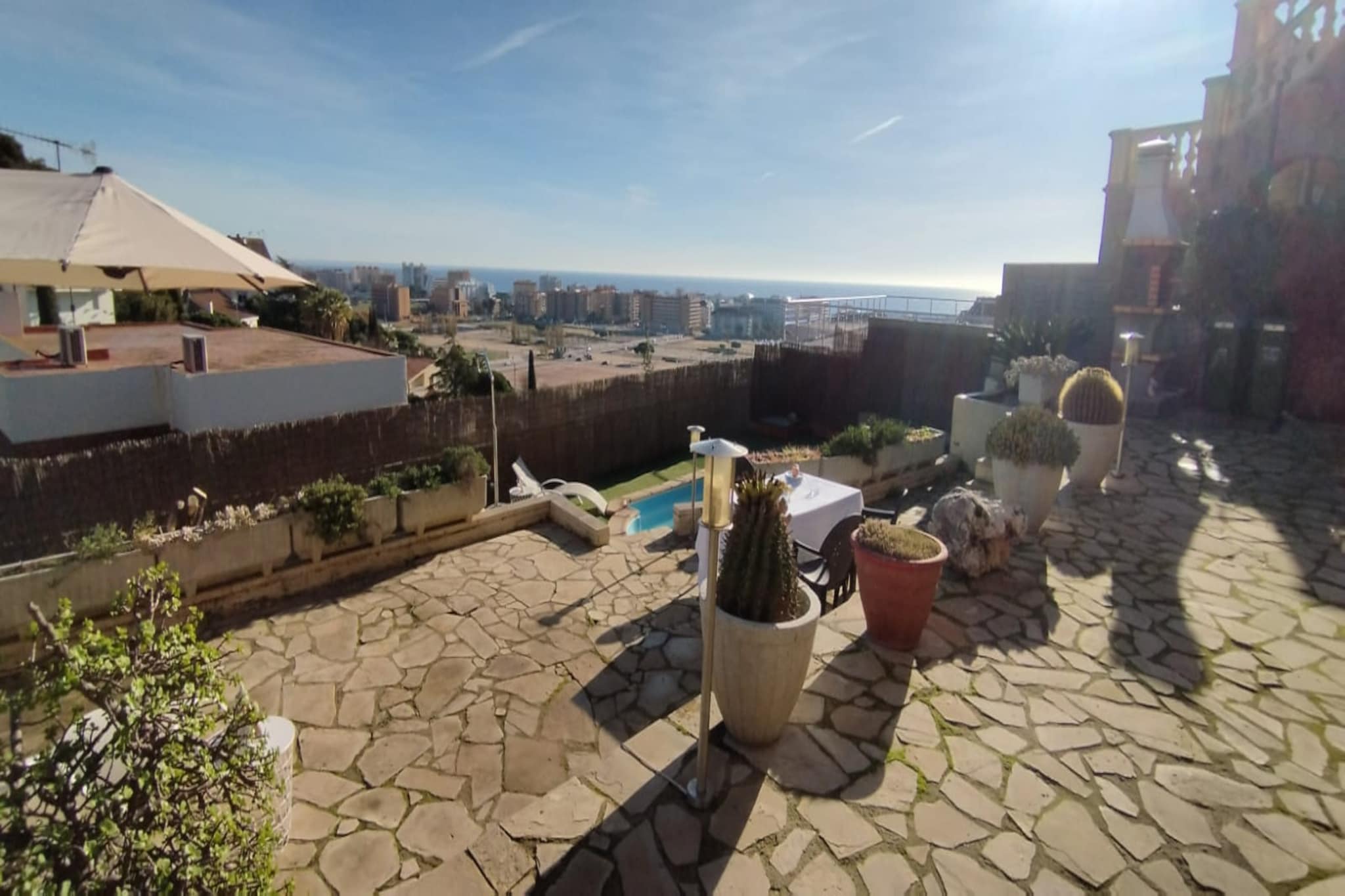 Vivalidays Casa Leo - Santa Susanna-Terrasse