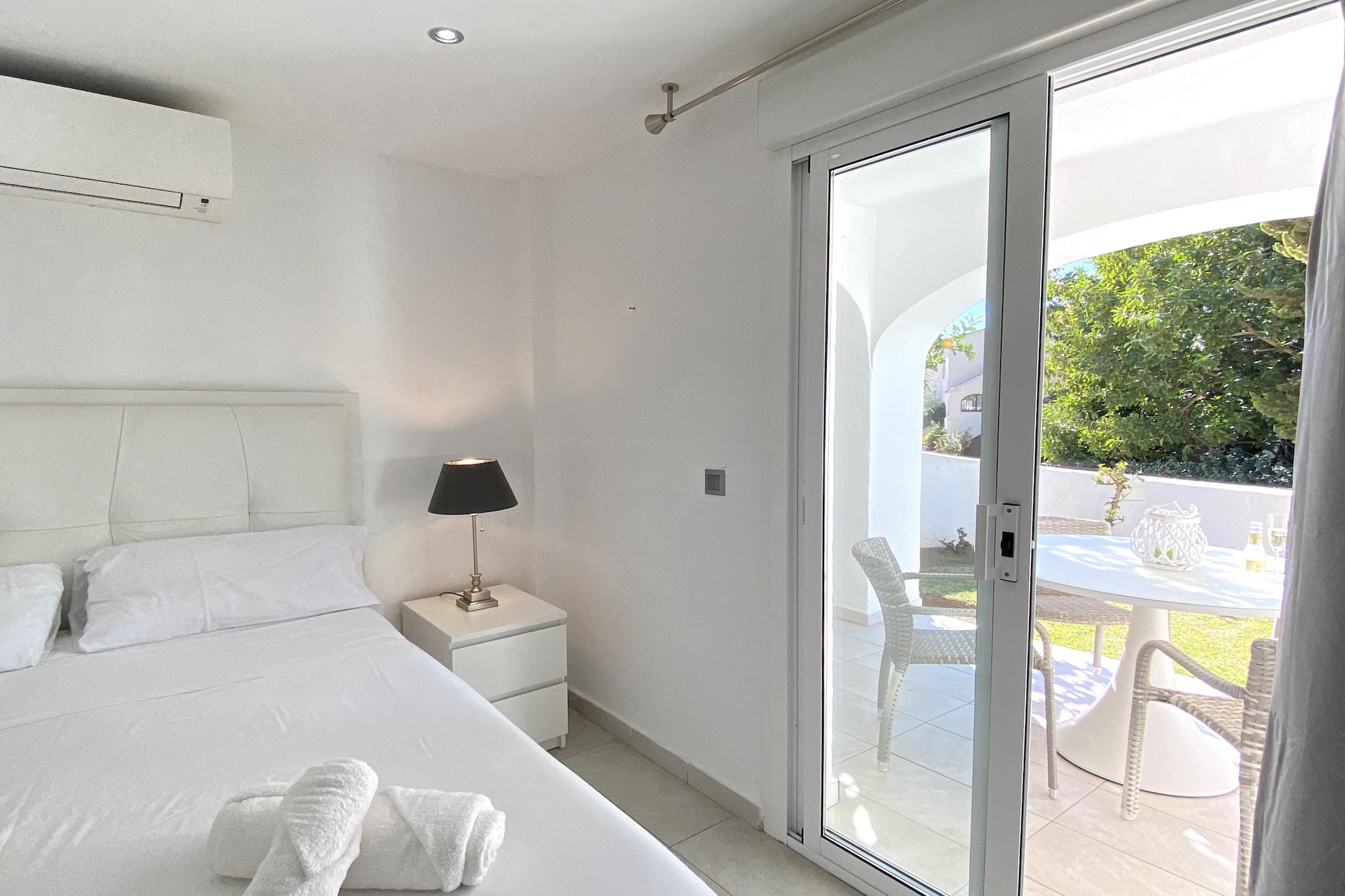Capuchinos 48 San Juan Capistrano by Casasol-Chambre