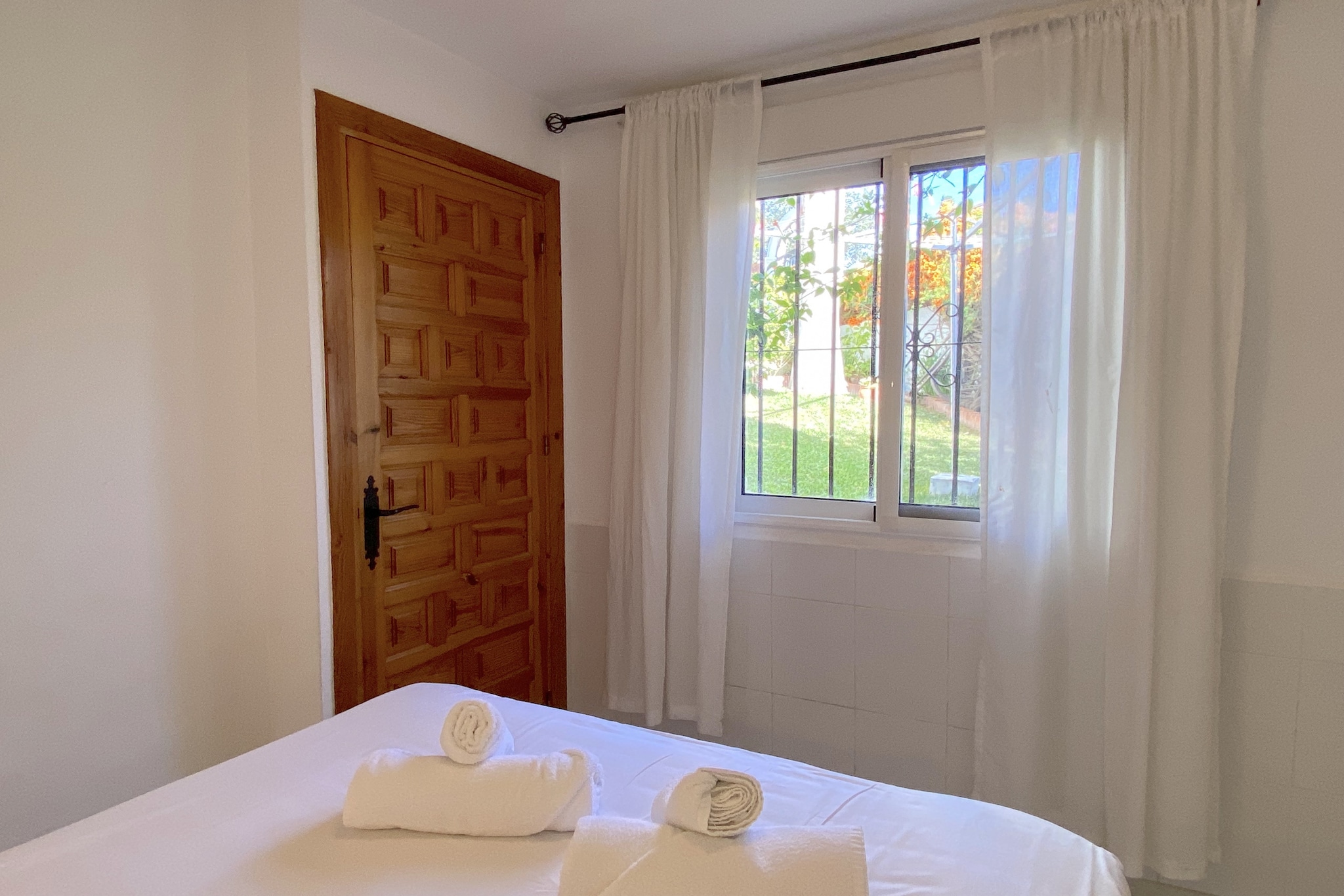 Villa Sandra Al Fresco Apartment by Casasol-Bedroom