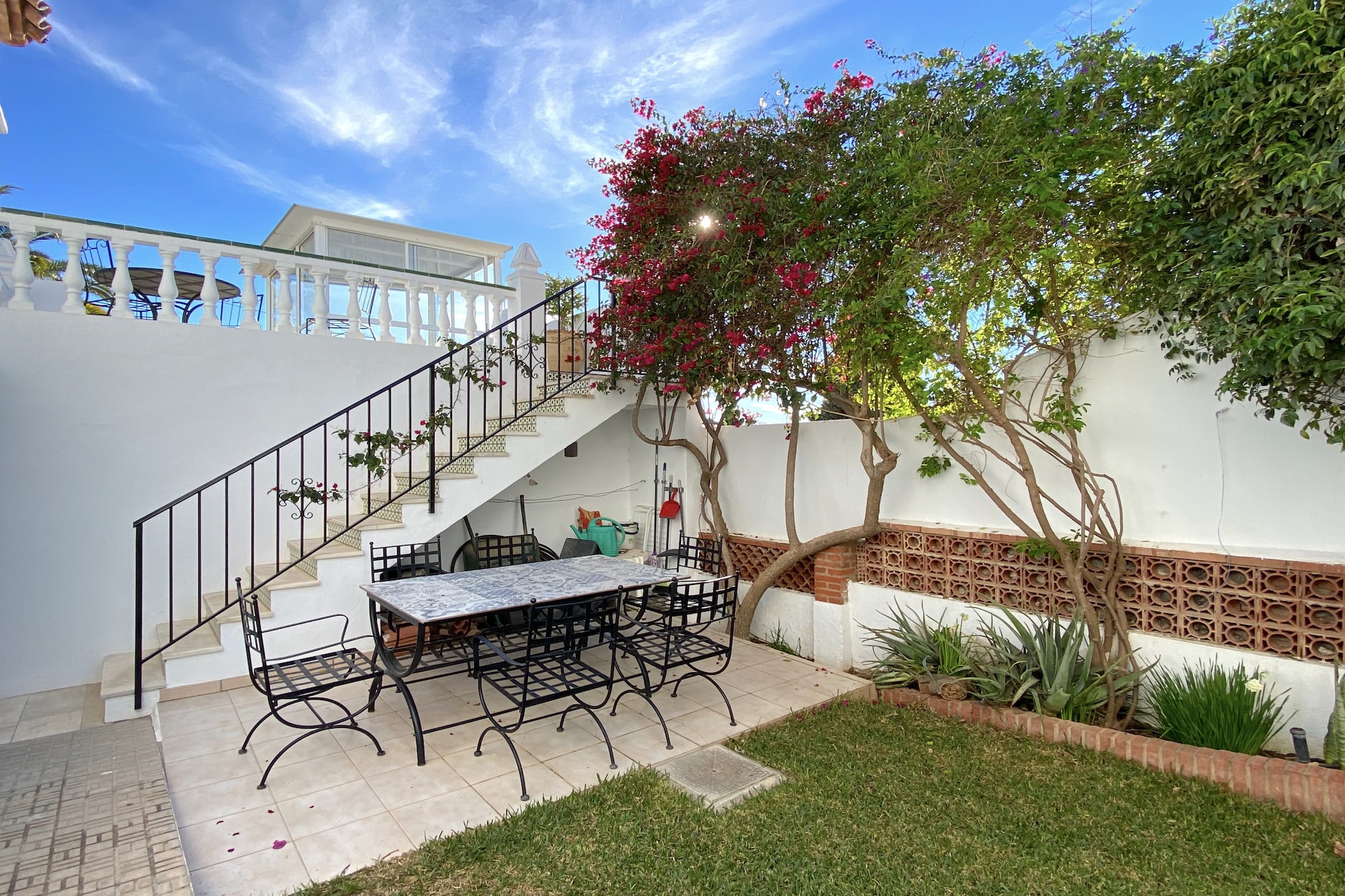 Villa Sandra Al Fresco Apartment by Casasol-Terrace balcony