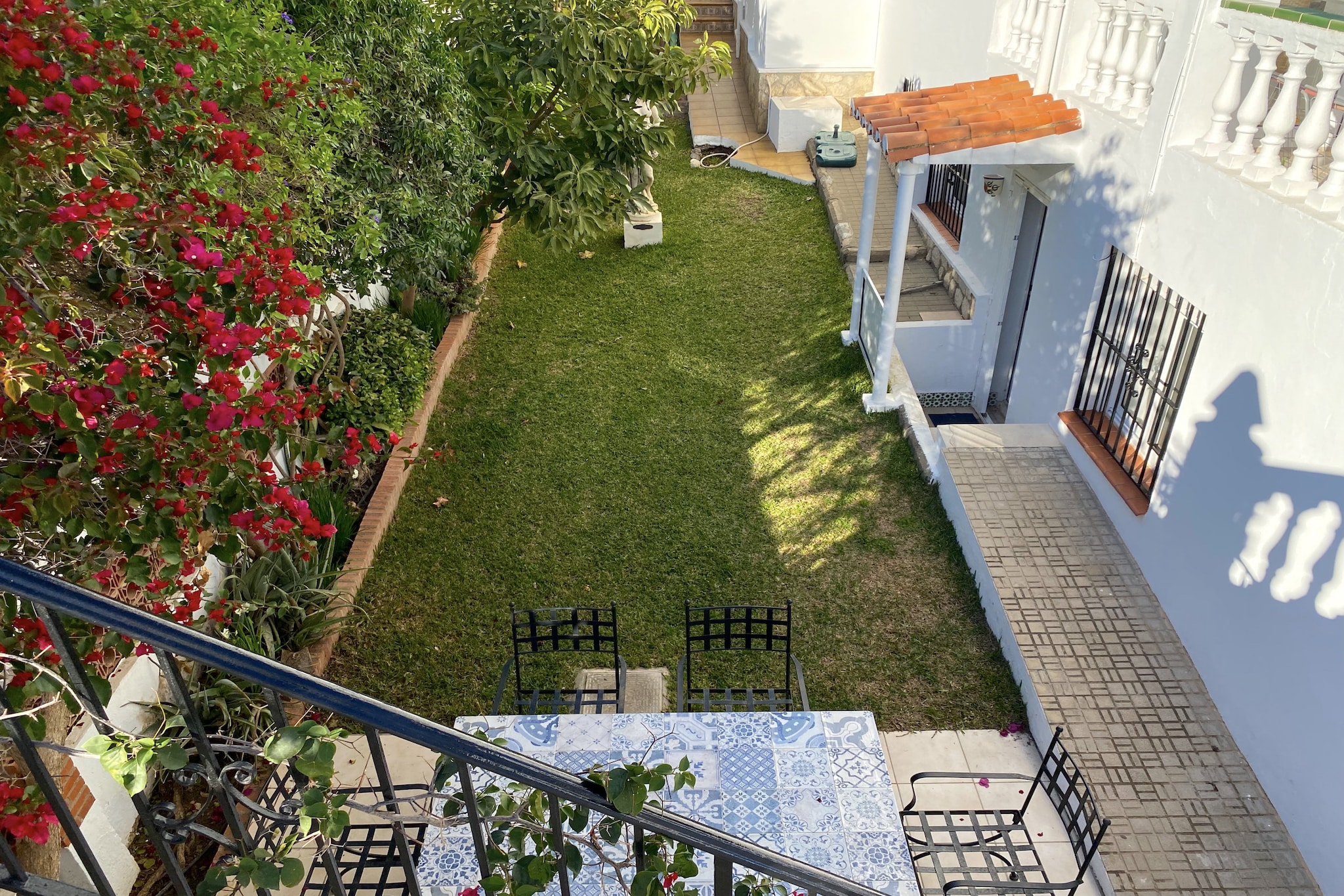 Villa Sandra Al Fresco Apartment by Casasol-Terrace balcony