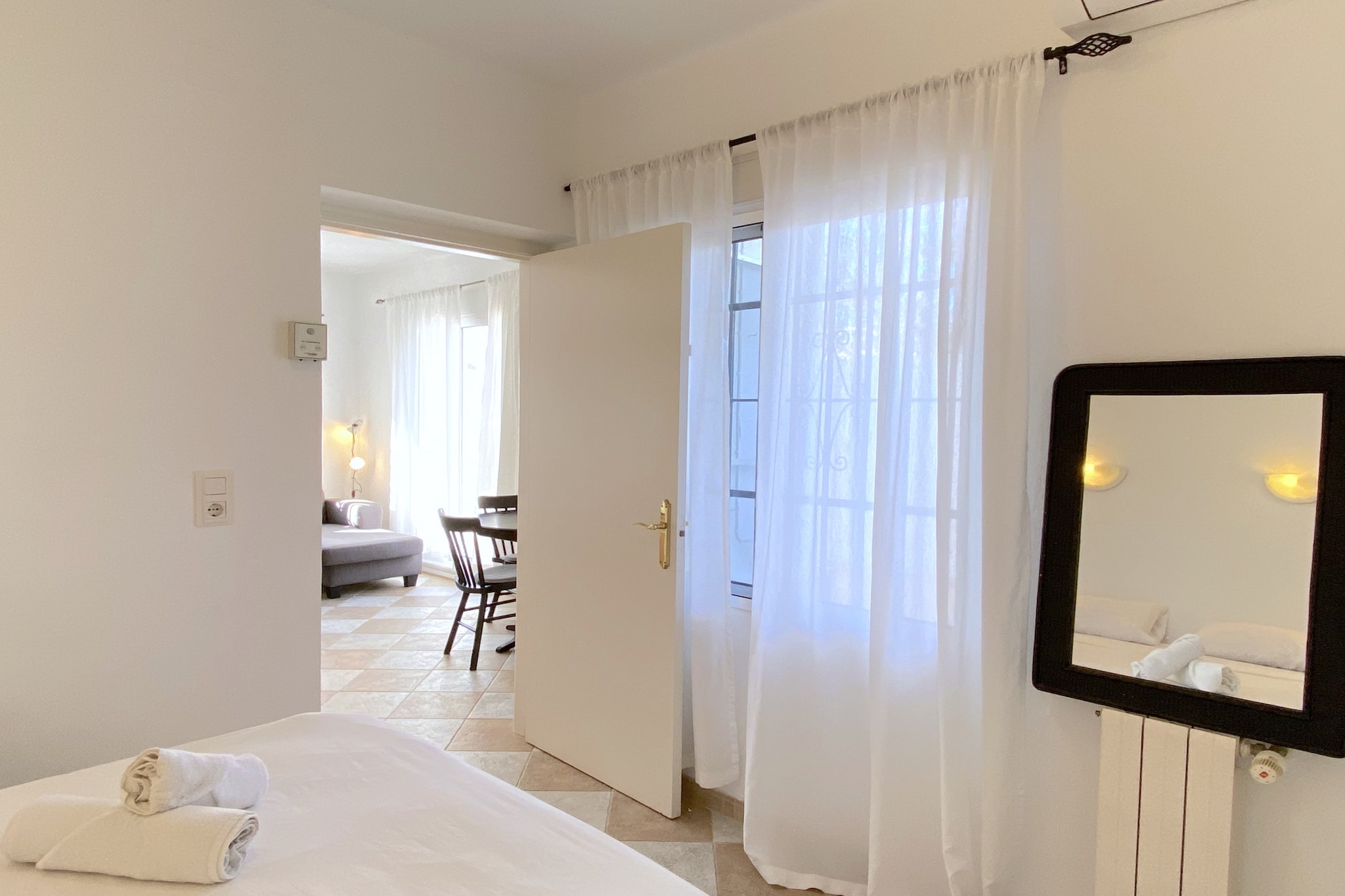 Villa Sandra Little Haven Apartment by Casasol-Chambre